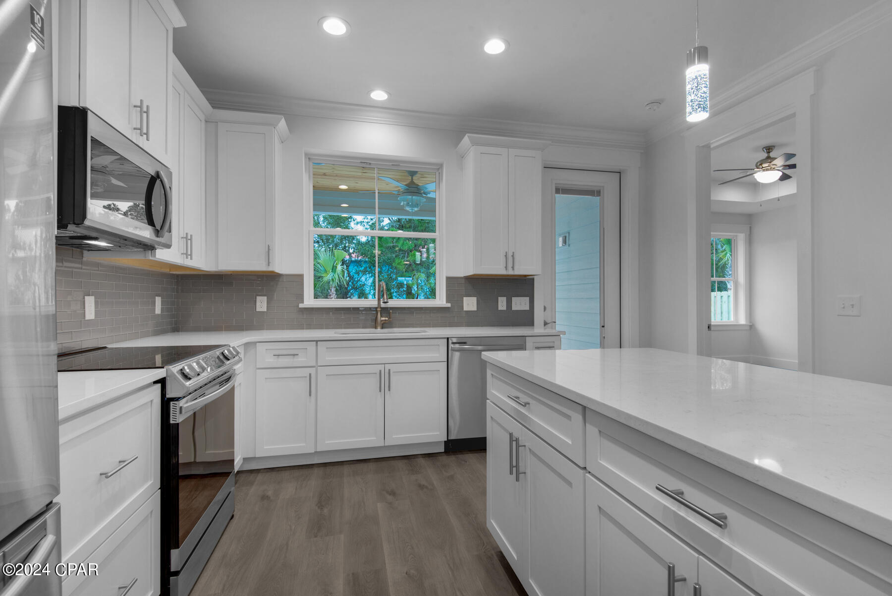 Hidden Cove - Residential Lease