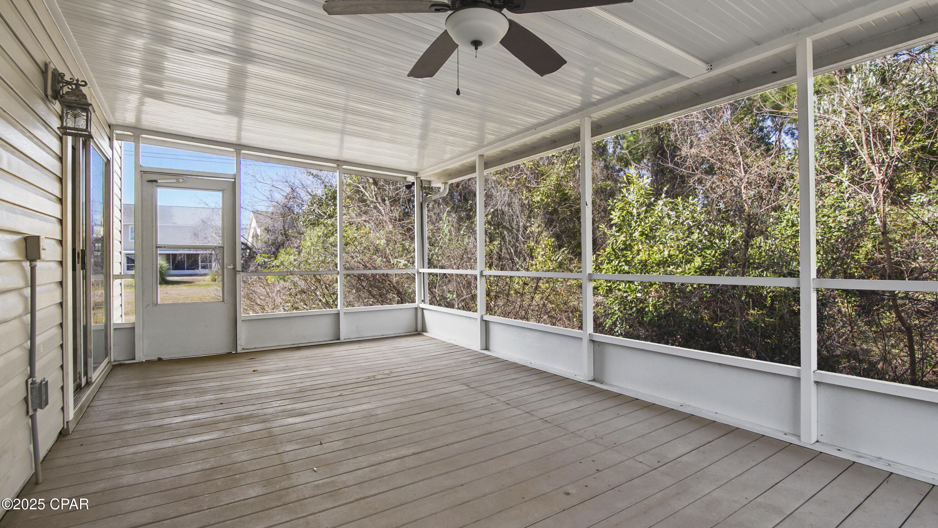 Palm Cove - Residential Lease