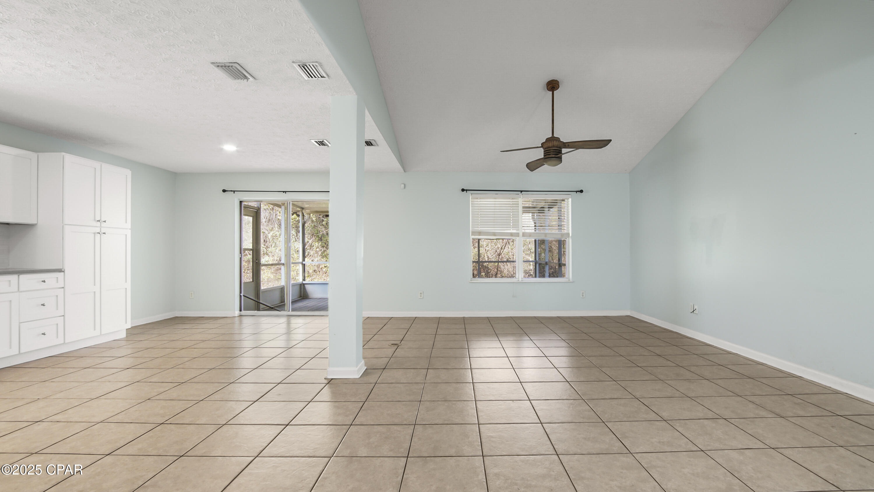 Palm Cove - Residential Lease