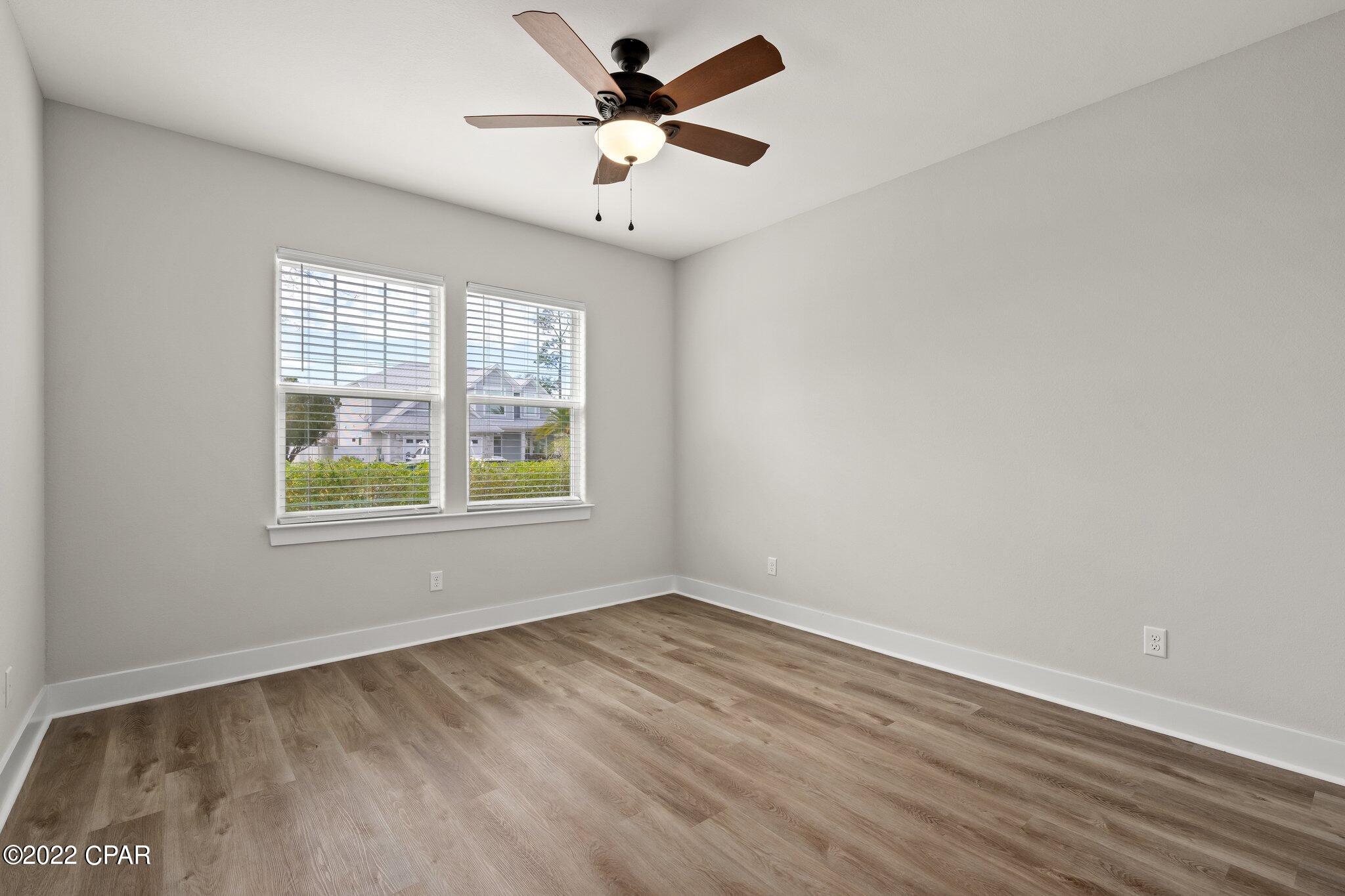 Woodlawn Unit 4 - Residential