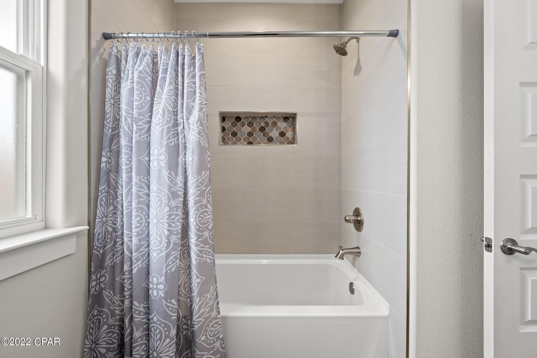 Woodlawn Unit 4 - Residential