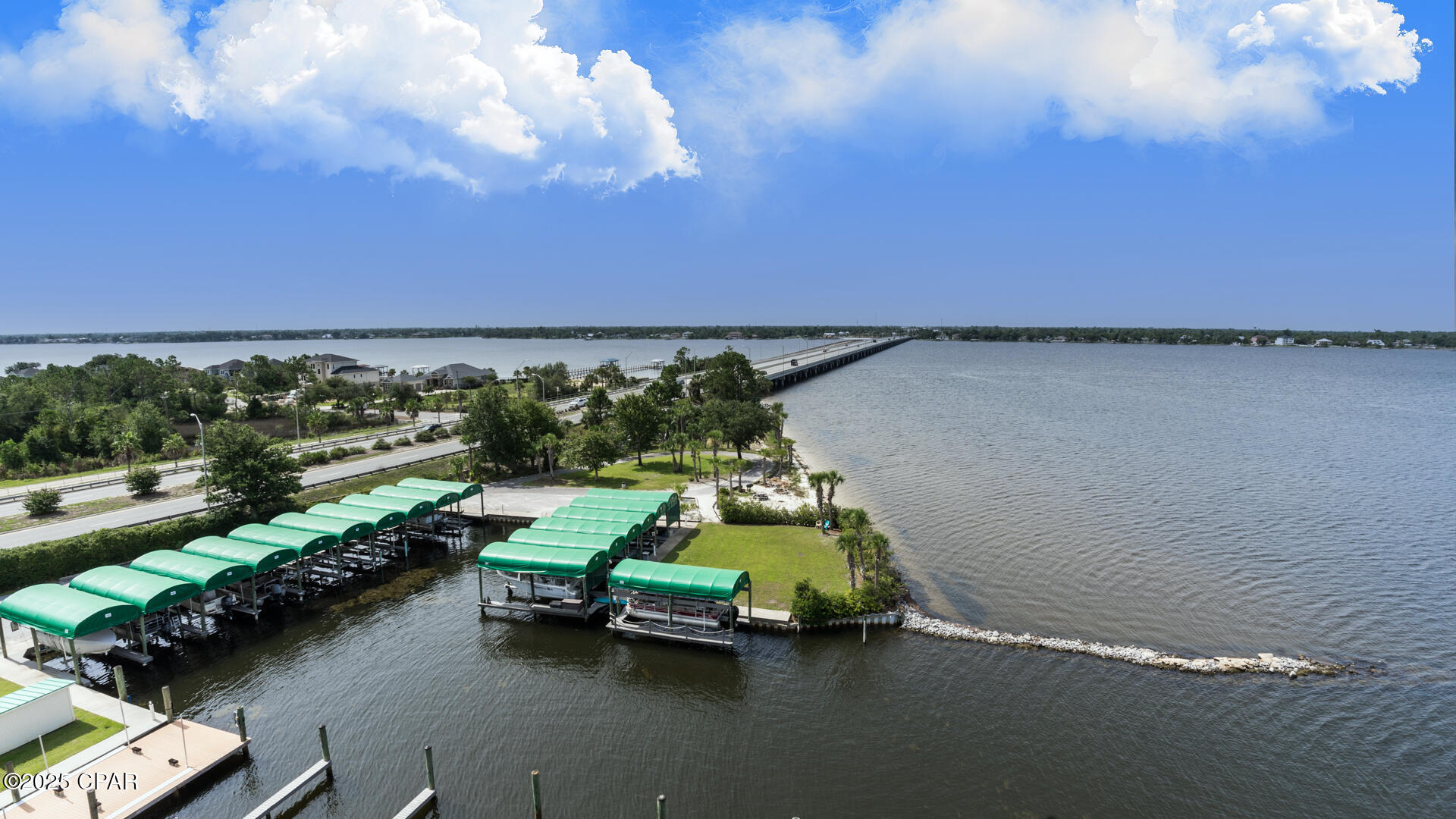 Marina Bay Condo - Residential