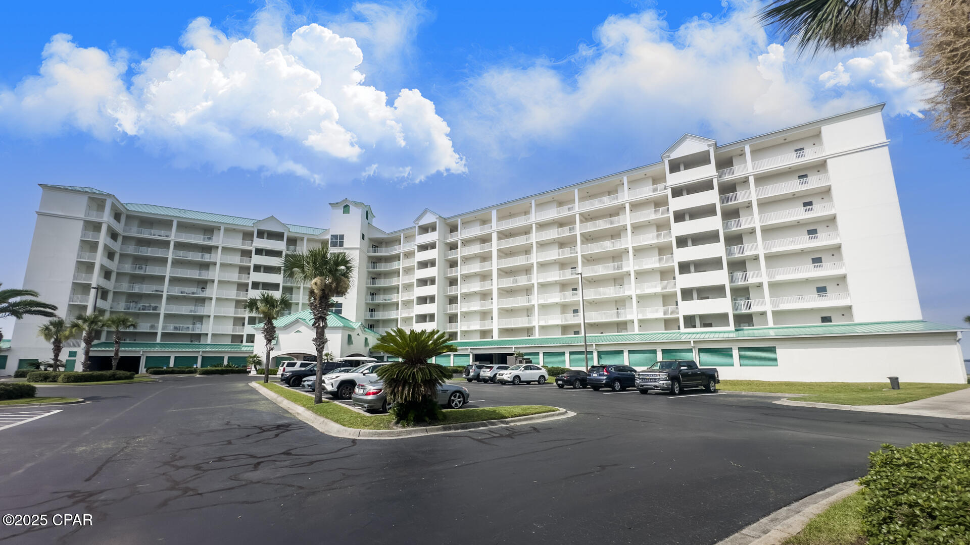 Marina Bay Condo - Residential