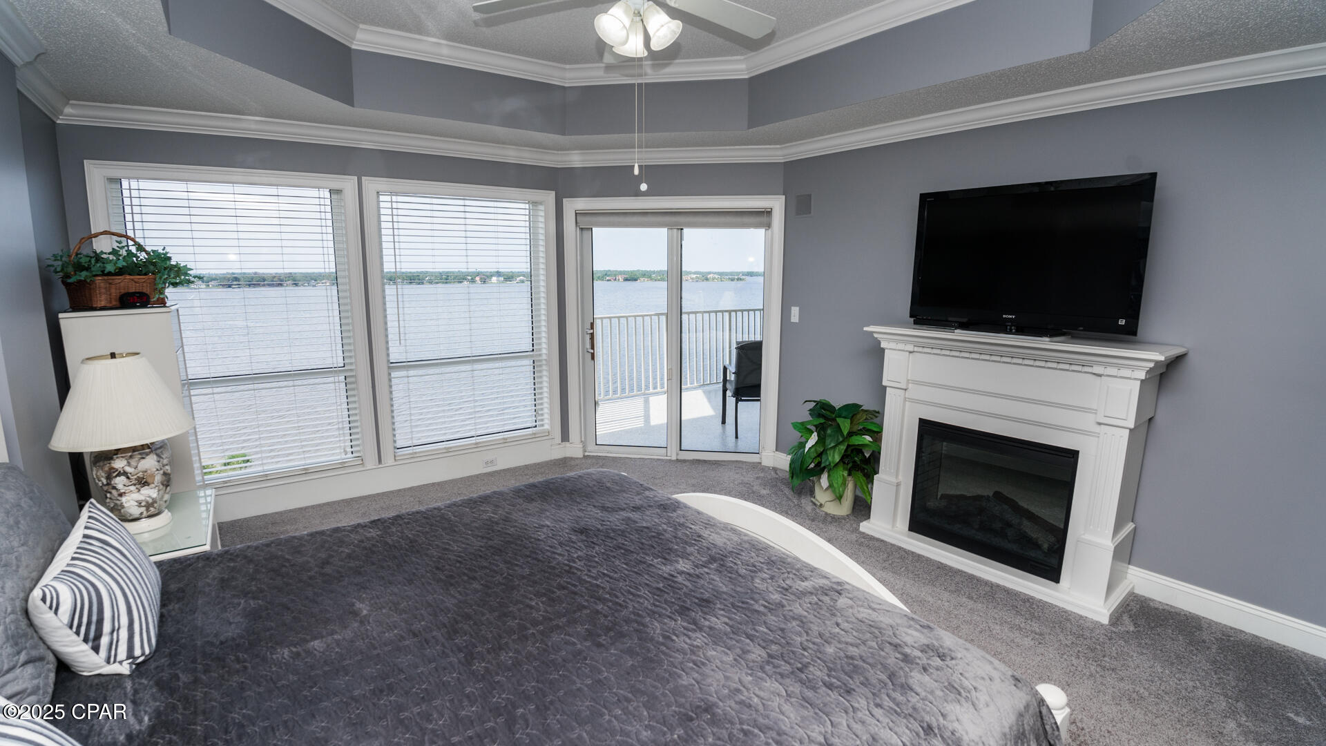 Marina Bay Condo - Residential