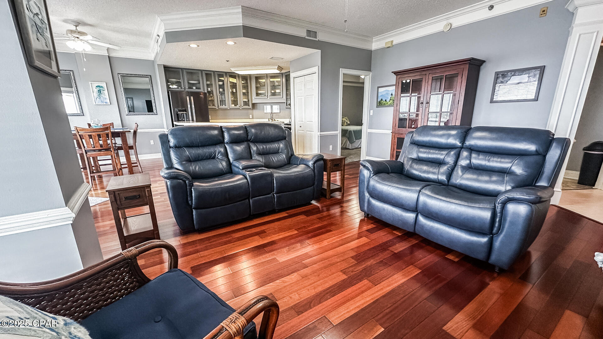 Marina Bay Condo - Residential