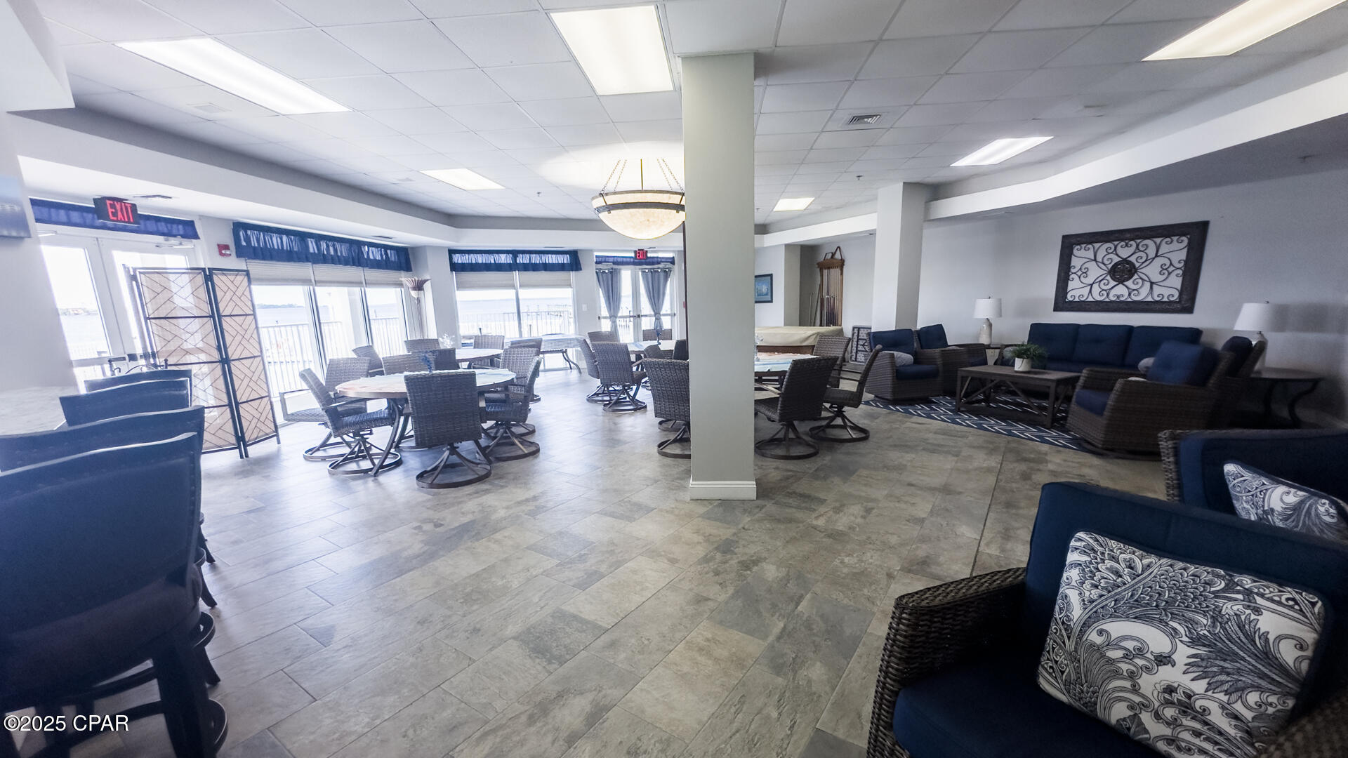 Marina Bay Condo - Residential