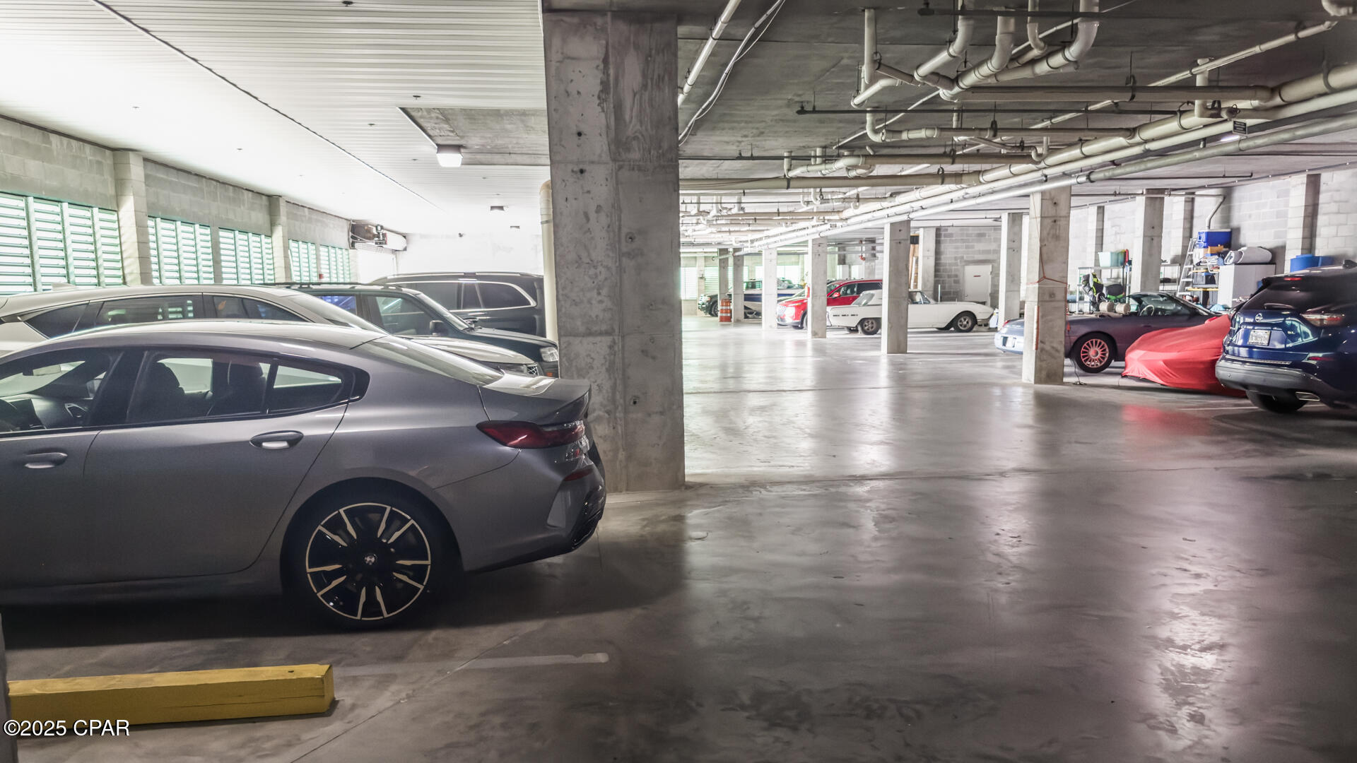 Marina Bay Condo - Residential