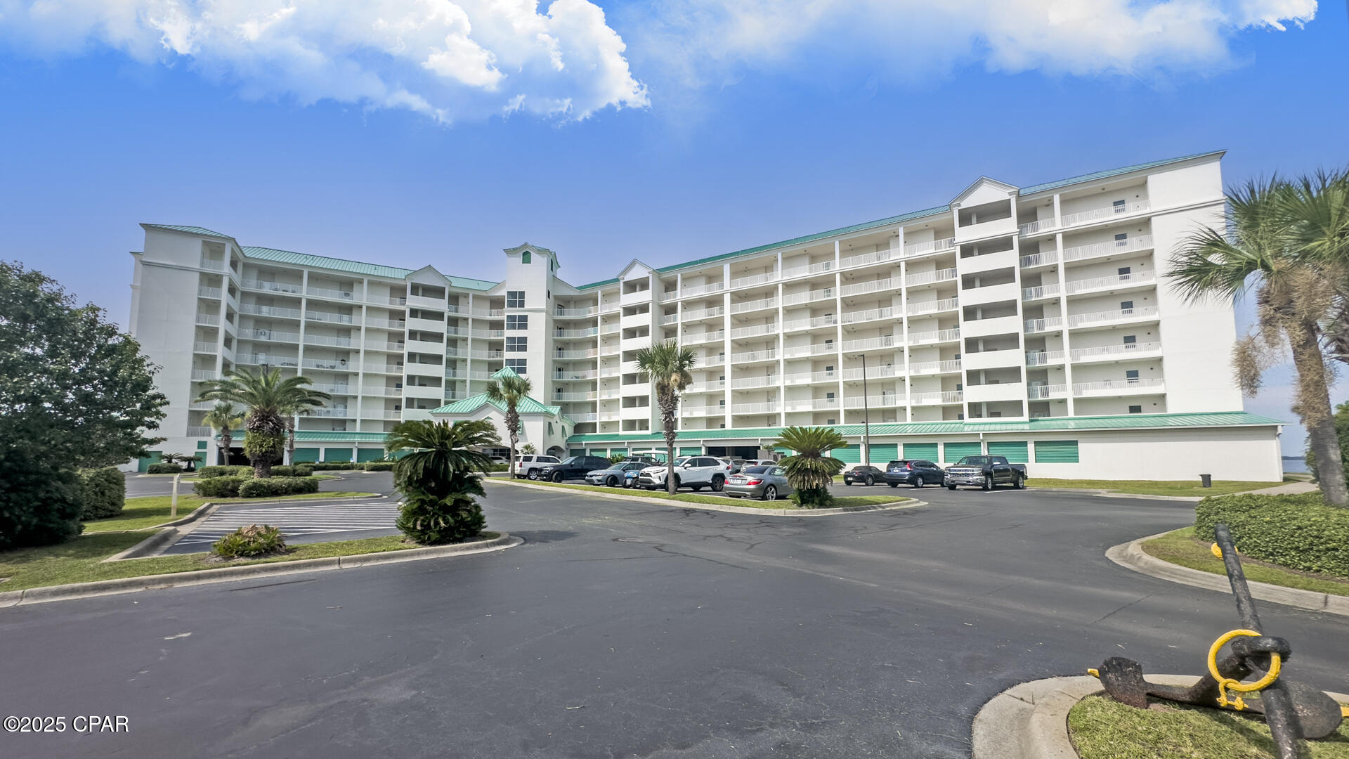 Marina Bay Condo - Residential