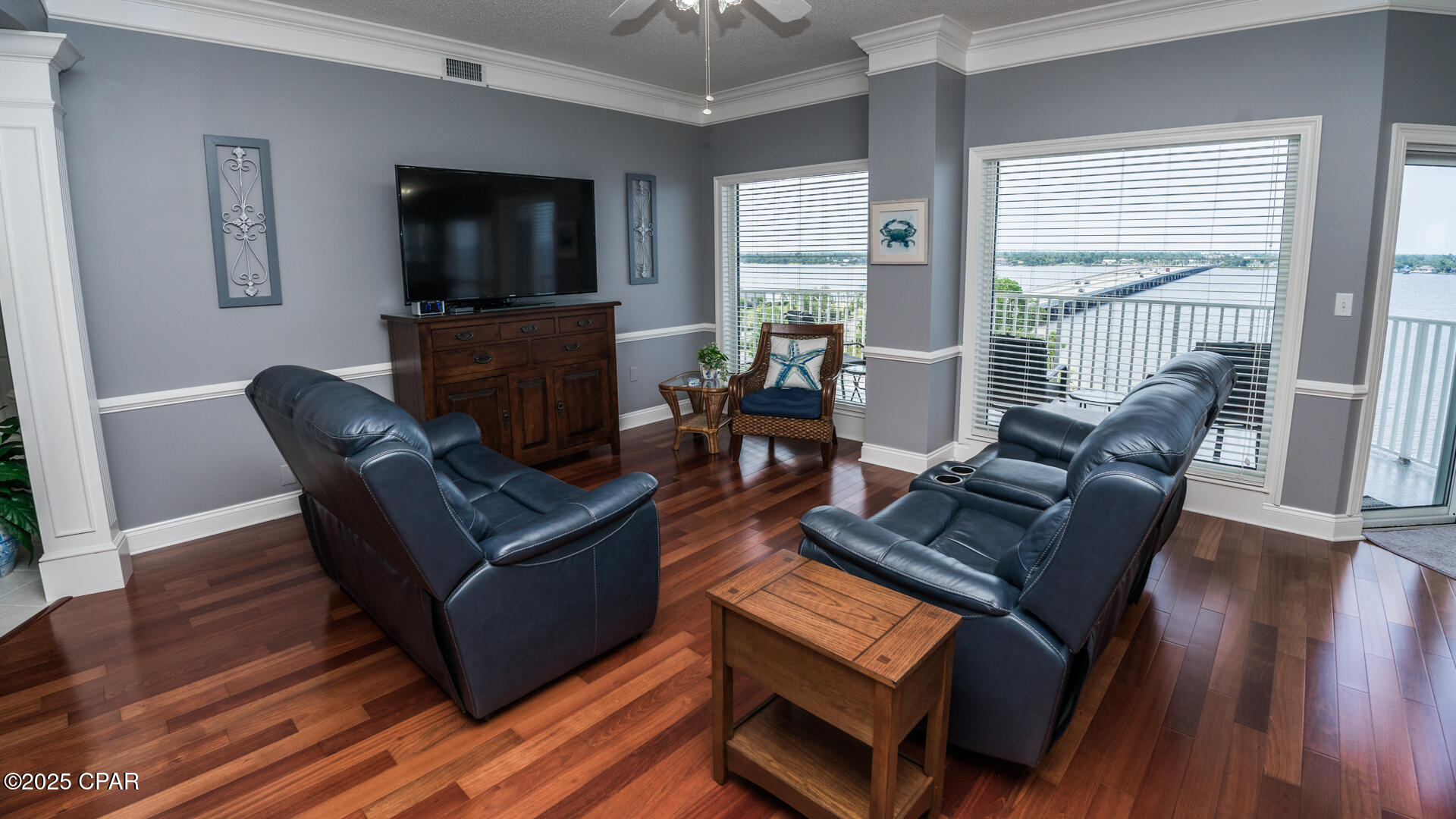 Marina Bay Condo - Residential