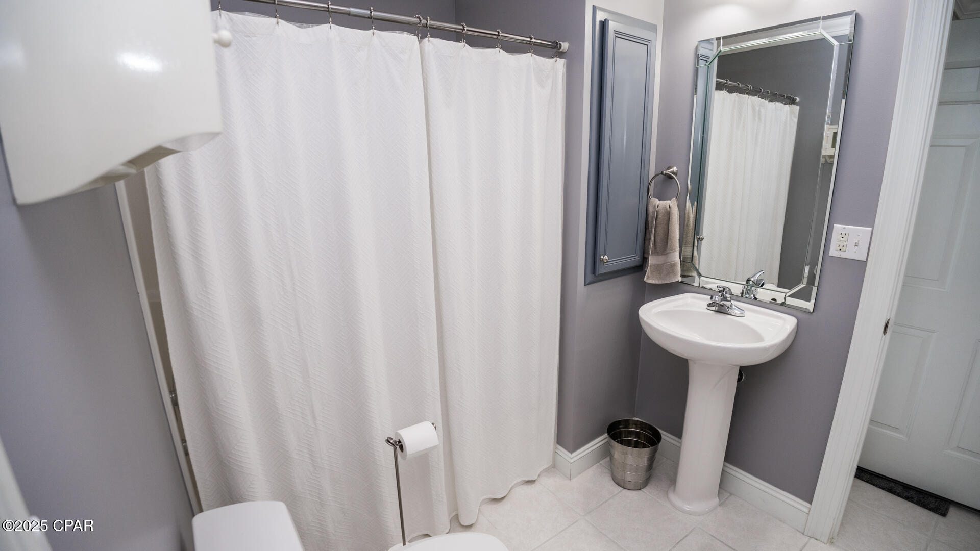 Marina Bay Condo - Residential