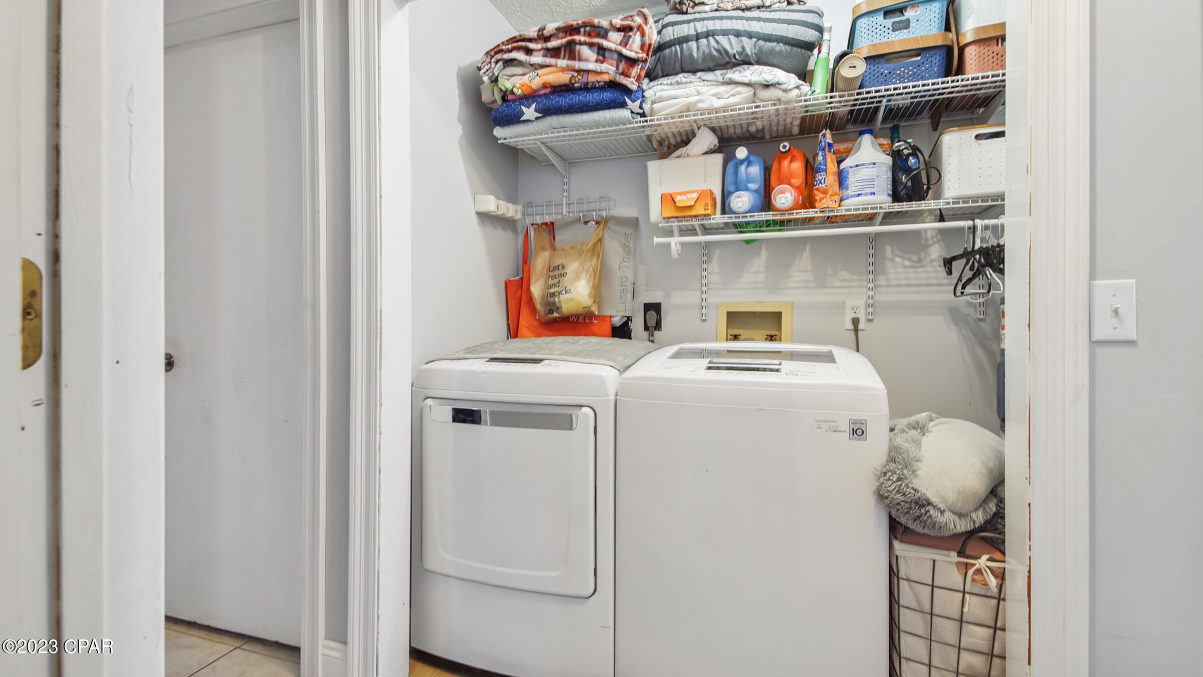 Belaire Estates U-5 - Residential