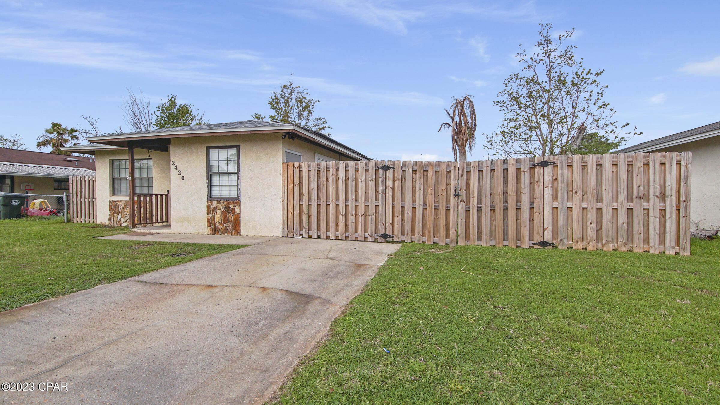 Belaire Estates U-5 - Residential