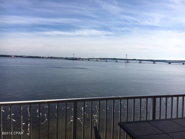 Hibiscus By The Bay - Residential