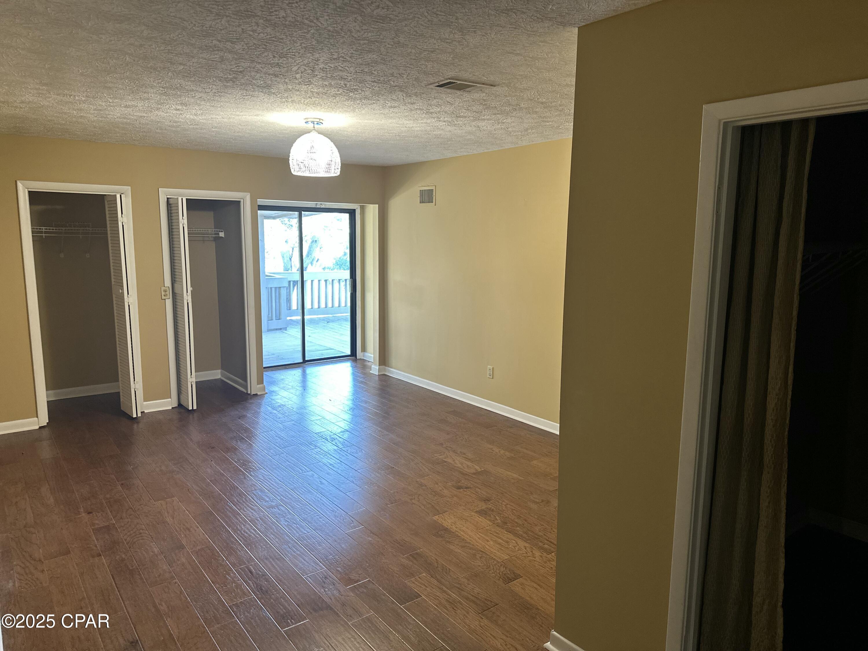 Venetian Villa - Residential