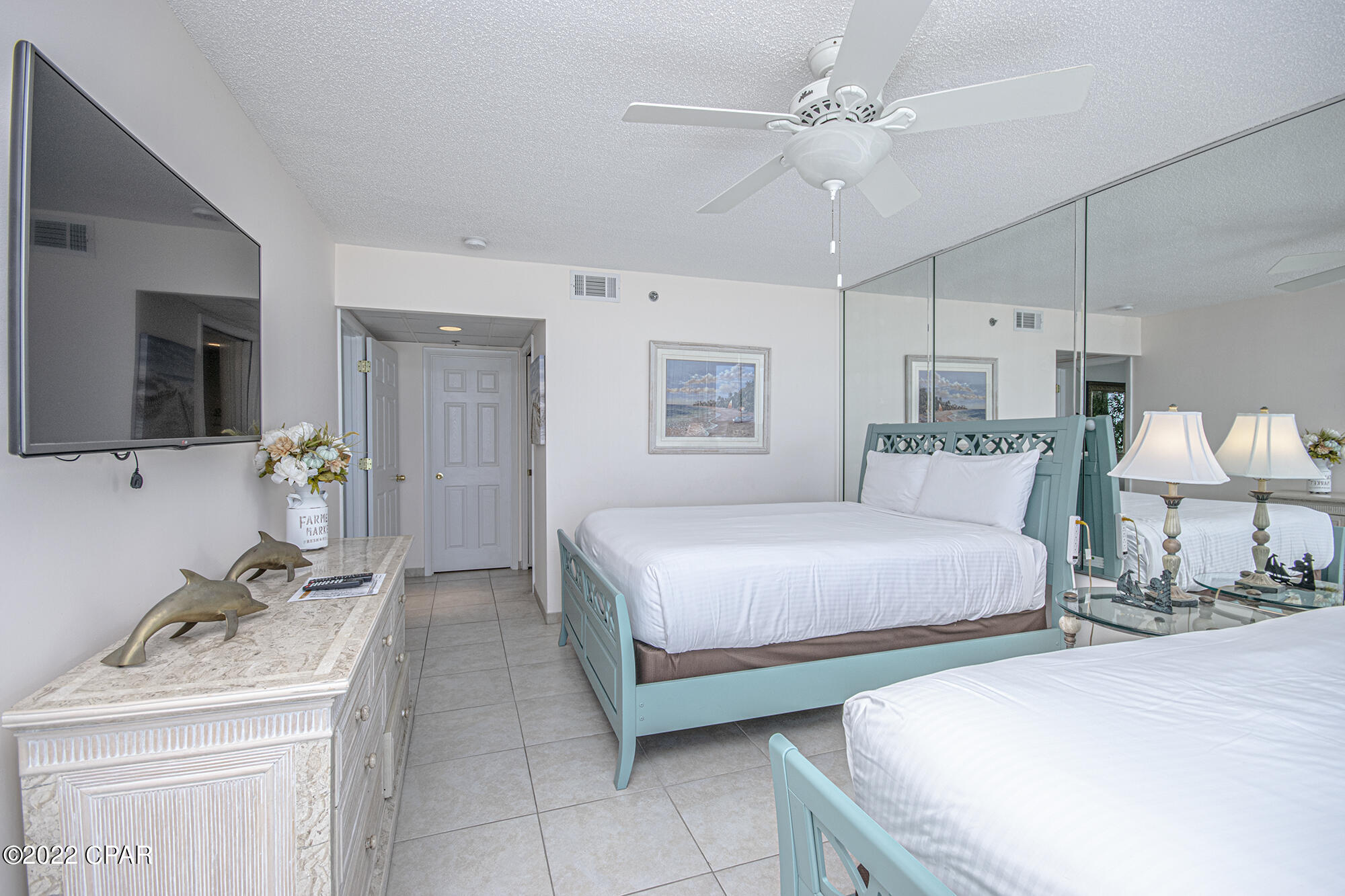 Long Beach Towers III - Residential