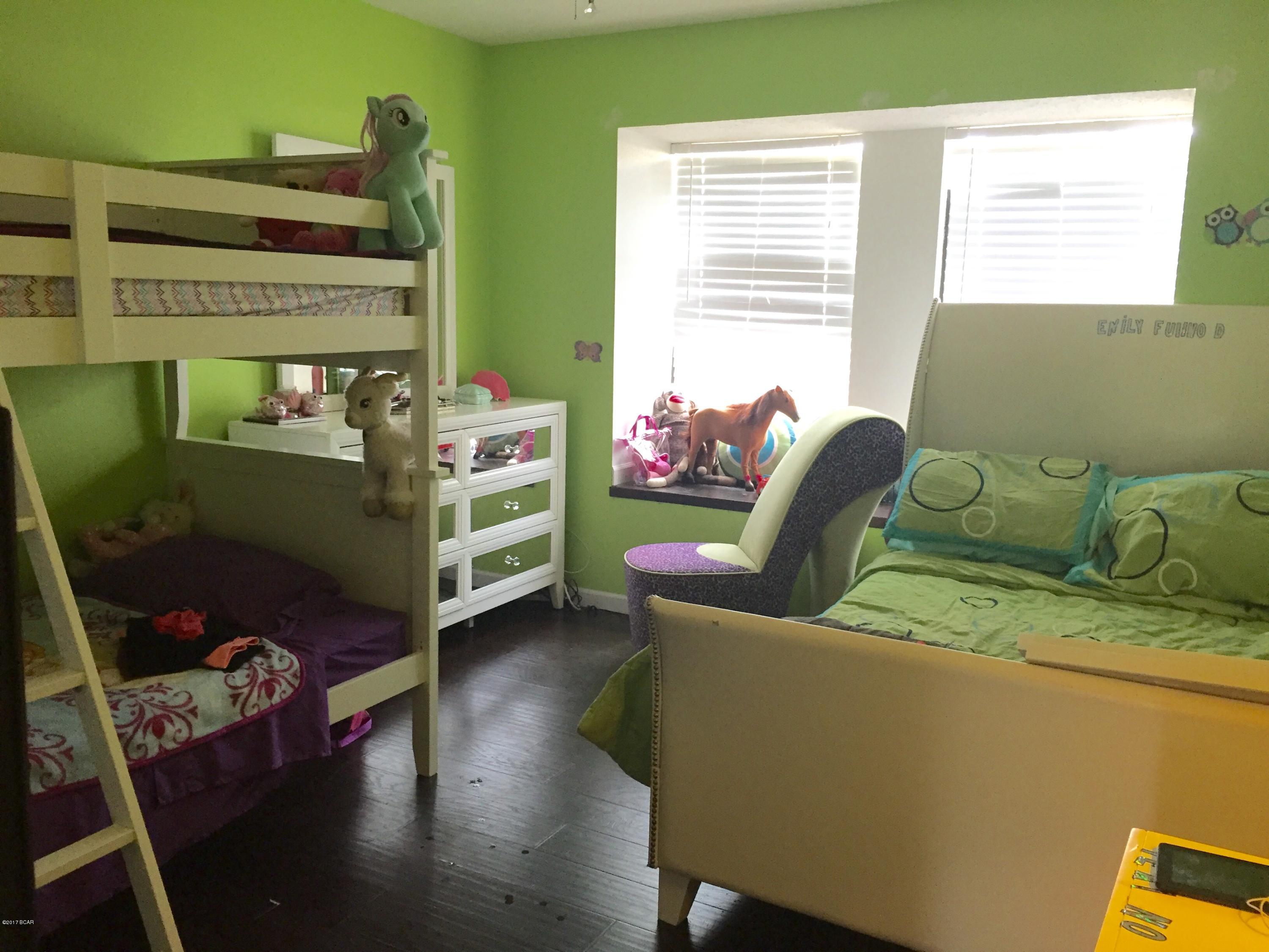 Michigan Court Sub - Residential