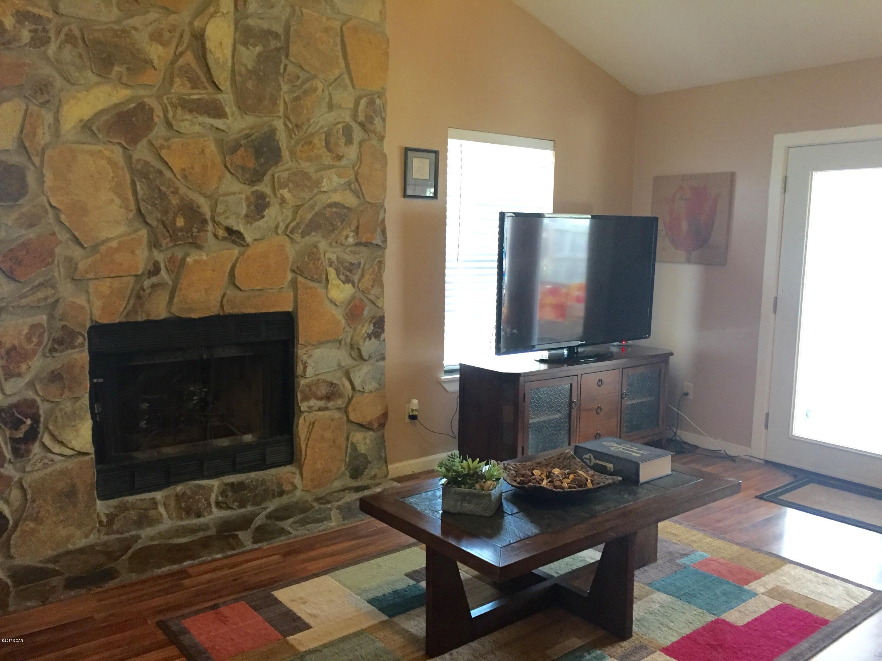 Michigan Court Sub - Residential