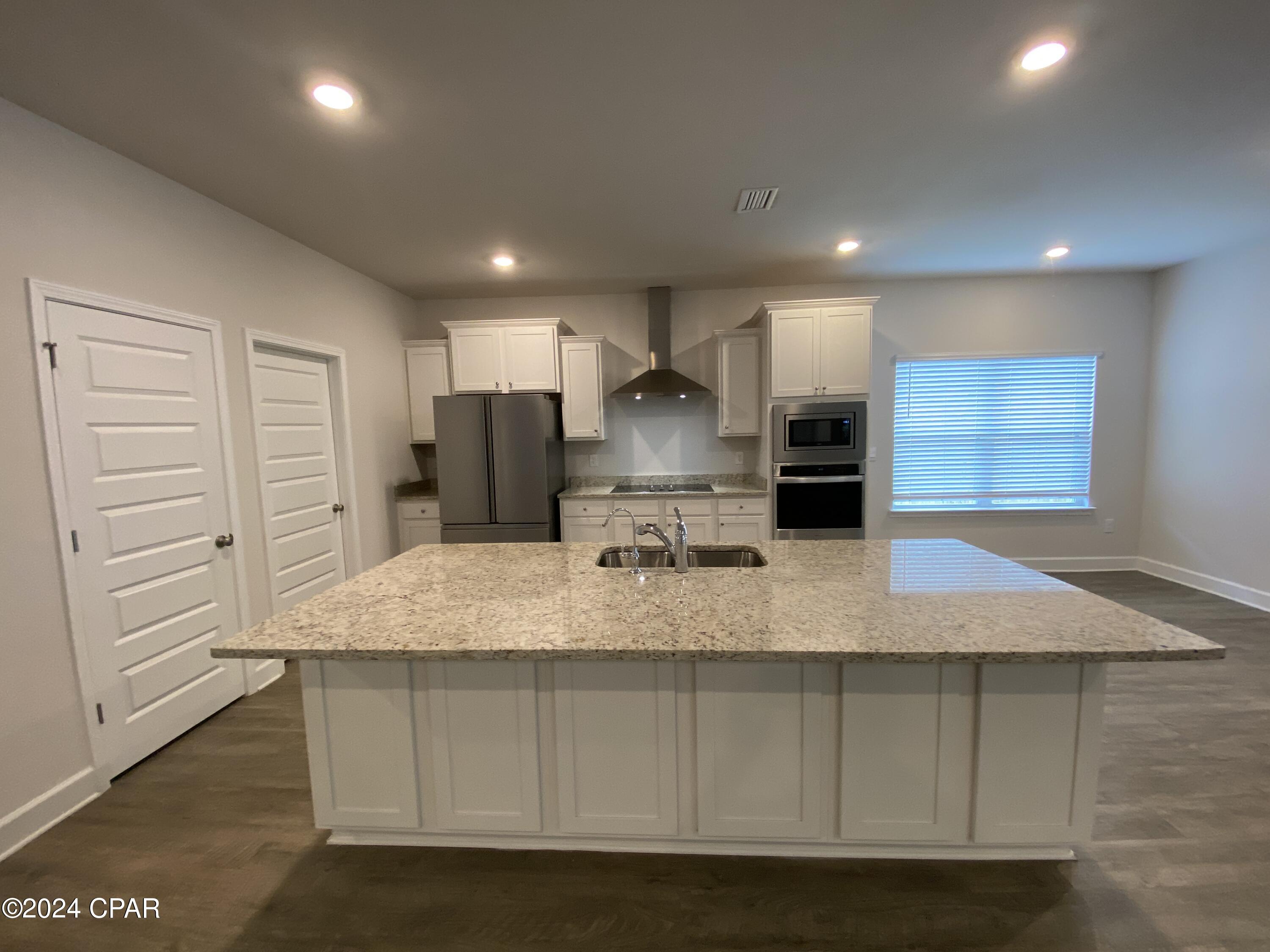 [No Recorded Subdiv] - Residential Lease