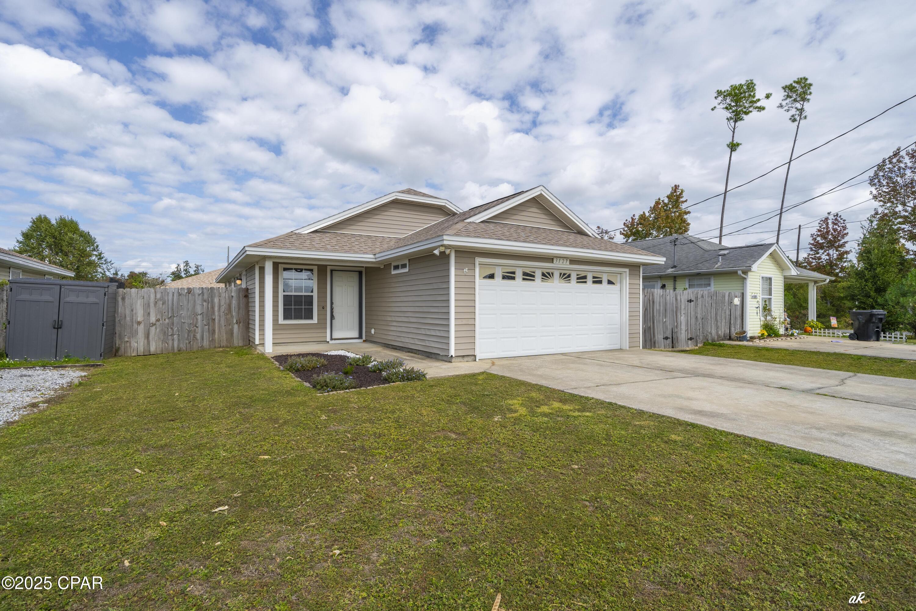 [No Recorded Subdiv] - Residential Lease