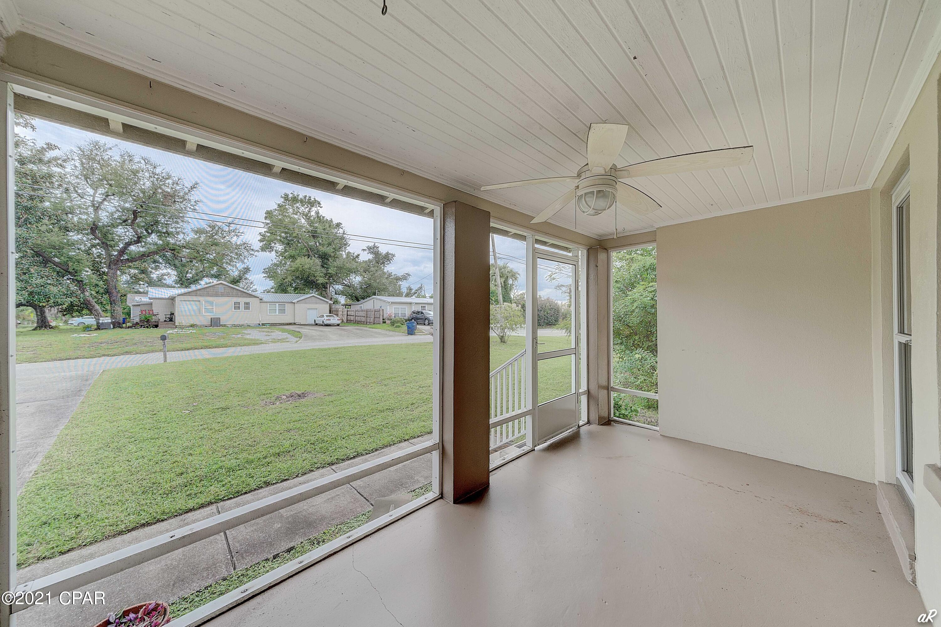 Cove Terrace 3rd Add - Residential Lease