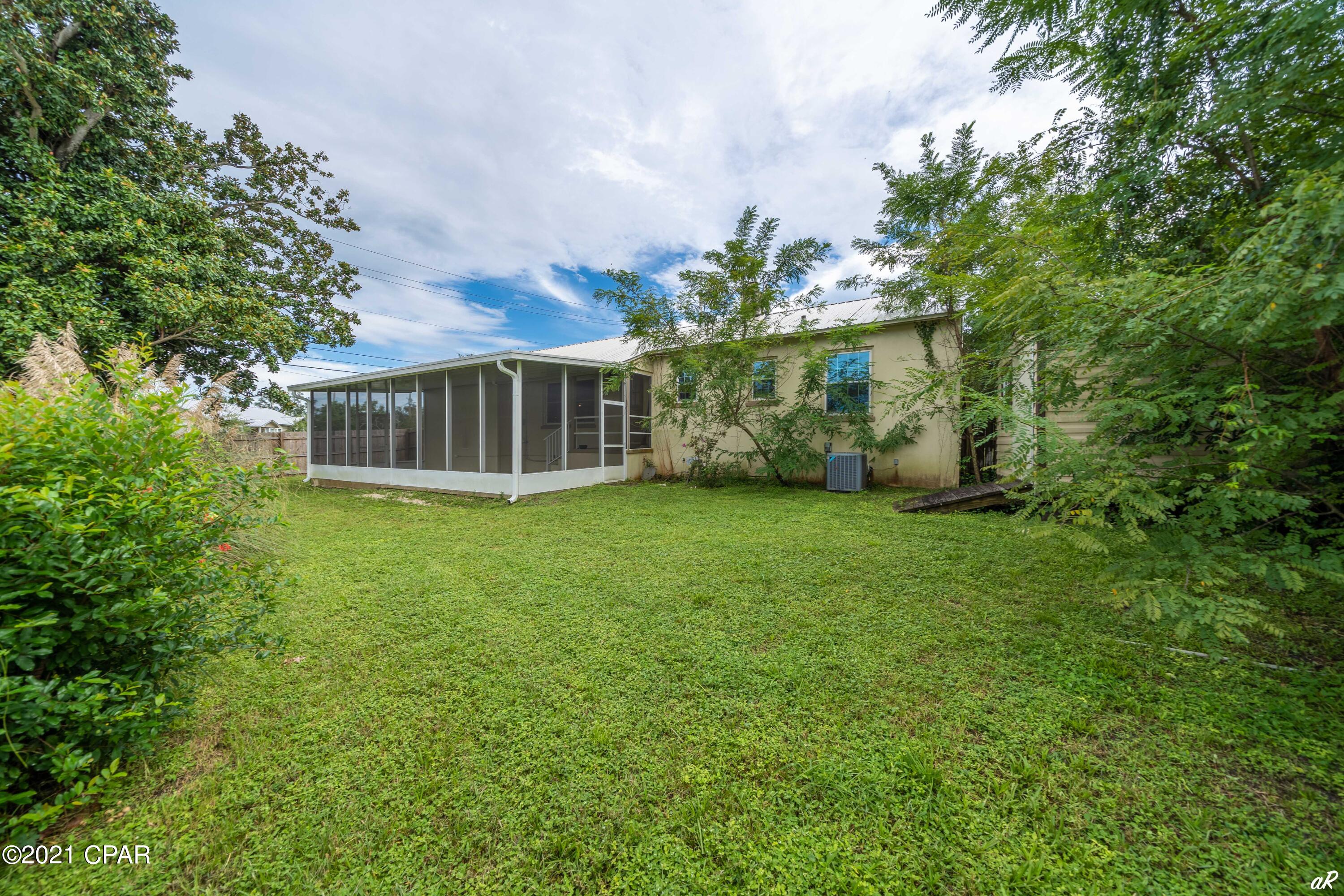 Cove Terrace 3rd Add - Residential Lease