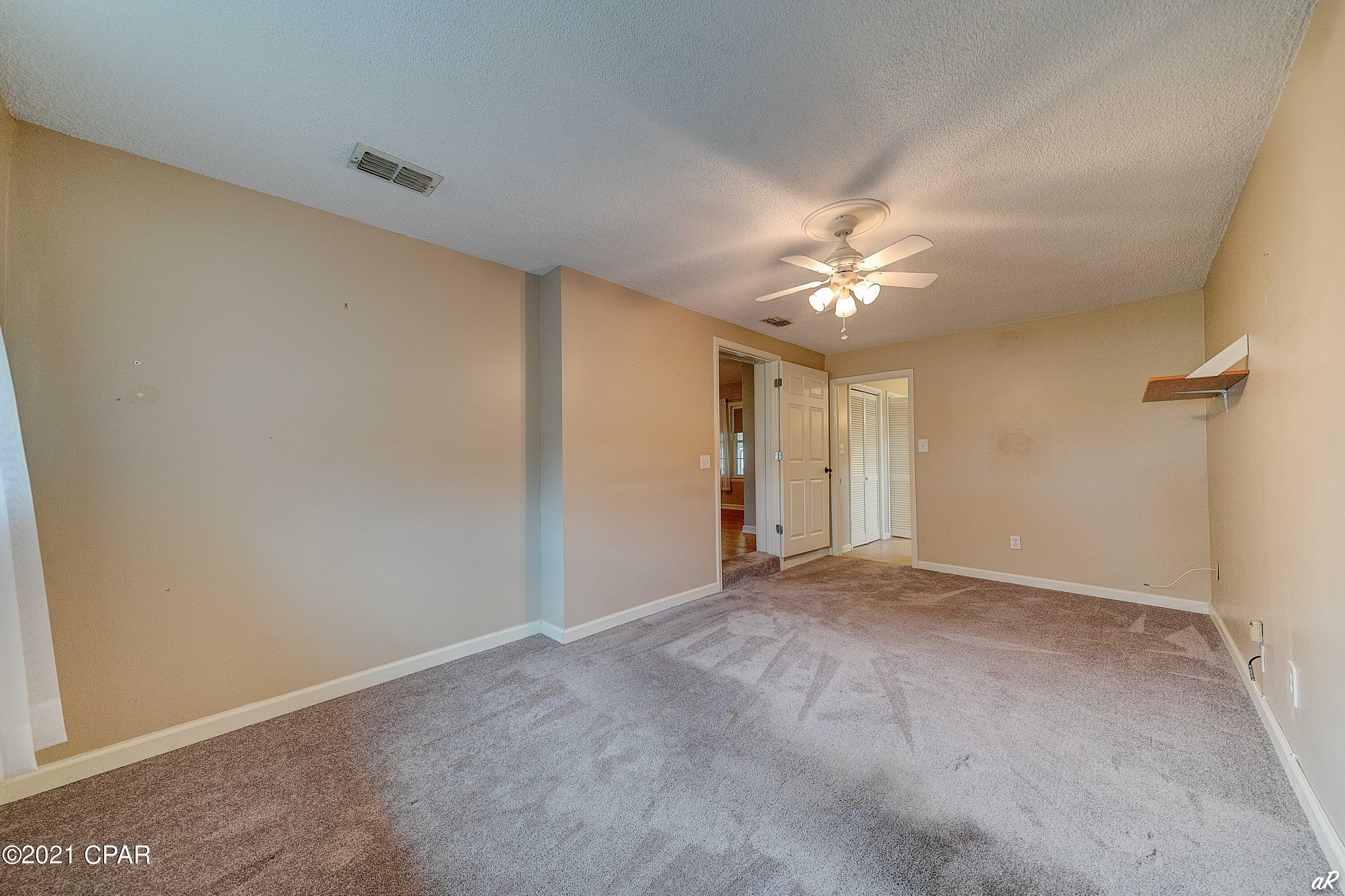 Cove Terrace 3rd Add - Residential Lease