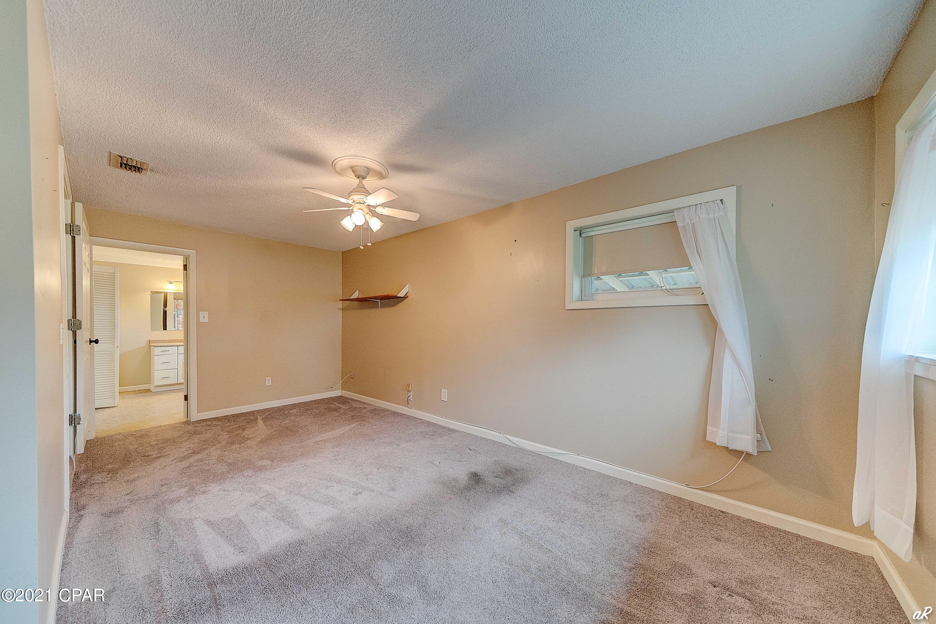 Cove Terrace 3rd Add - Residential Lease