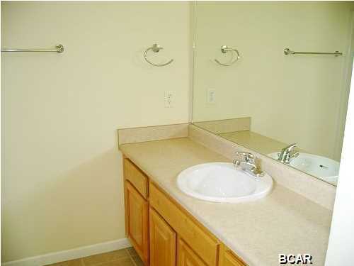 Woodcrest - Residential Lease