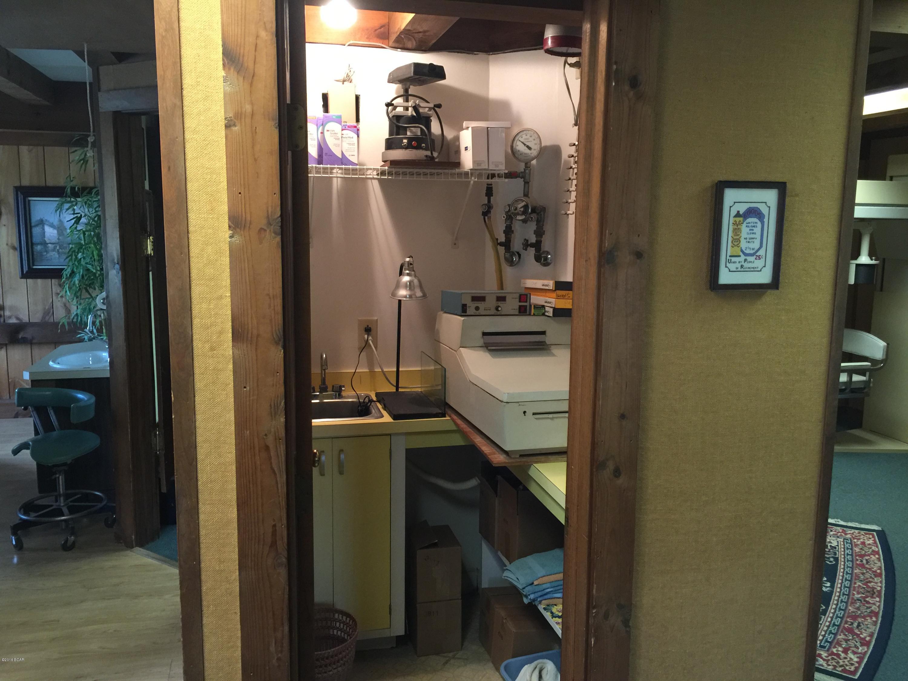 Monroeville - Commercial Sale