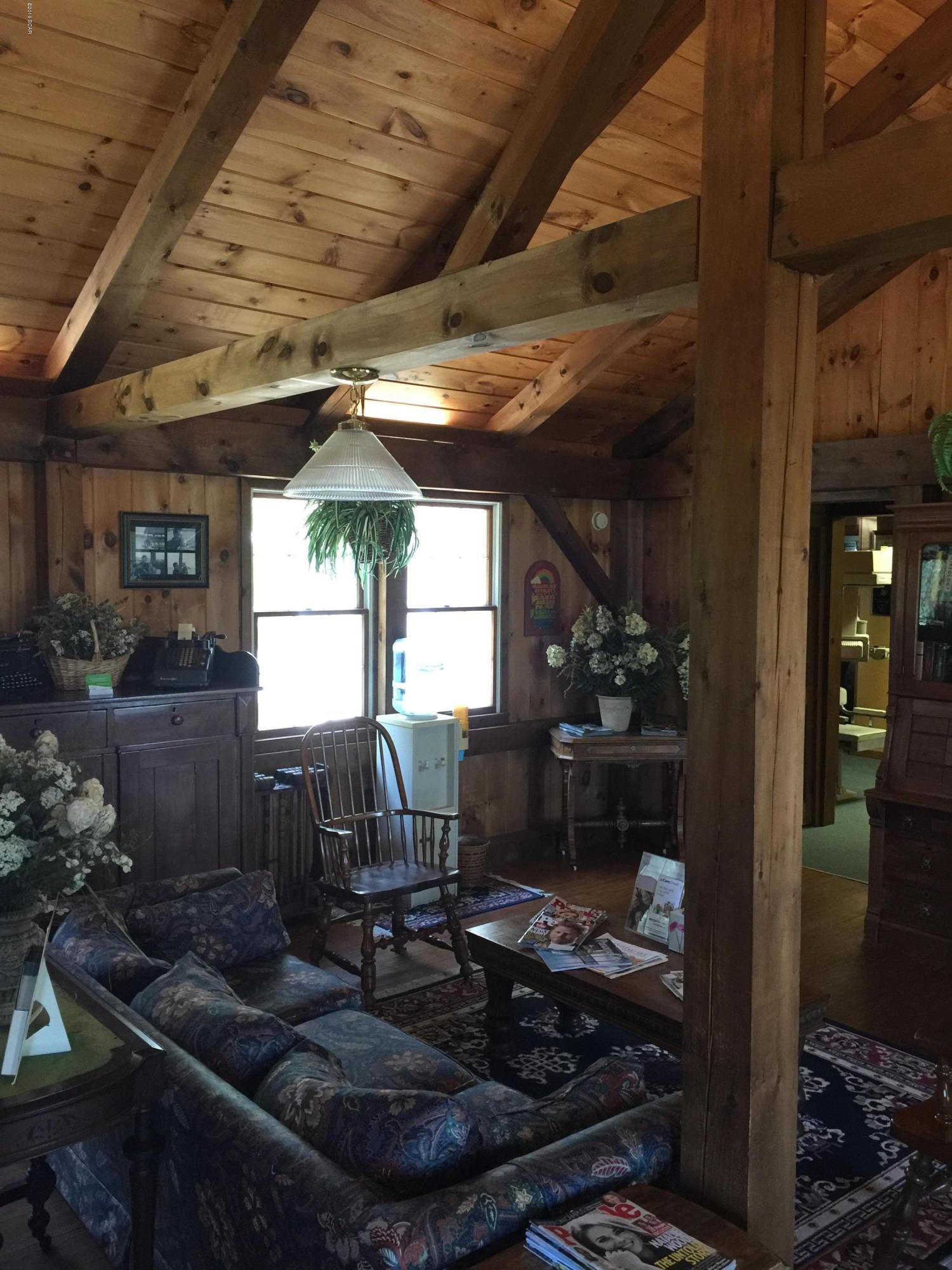 Monroeville - Commercial Sale