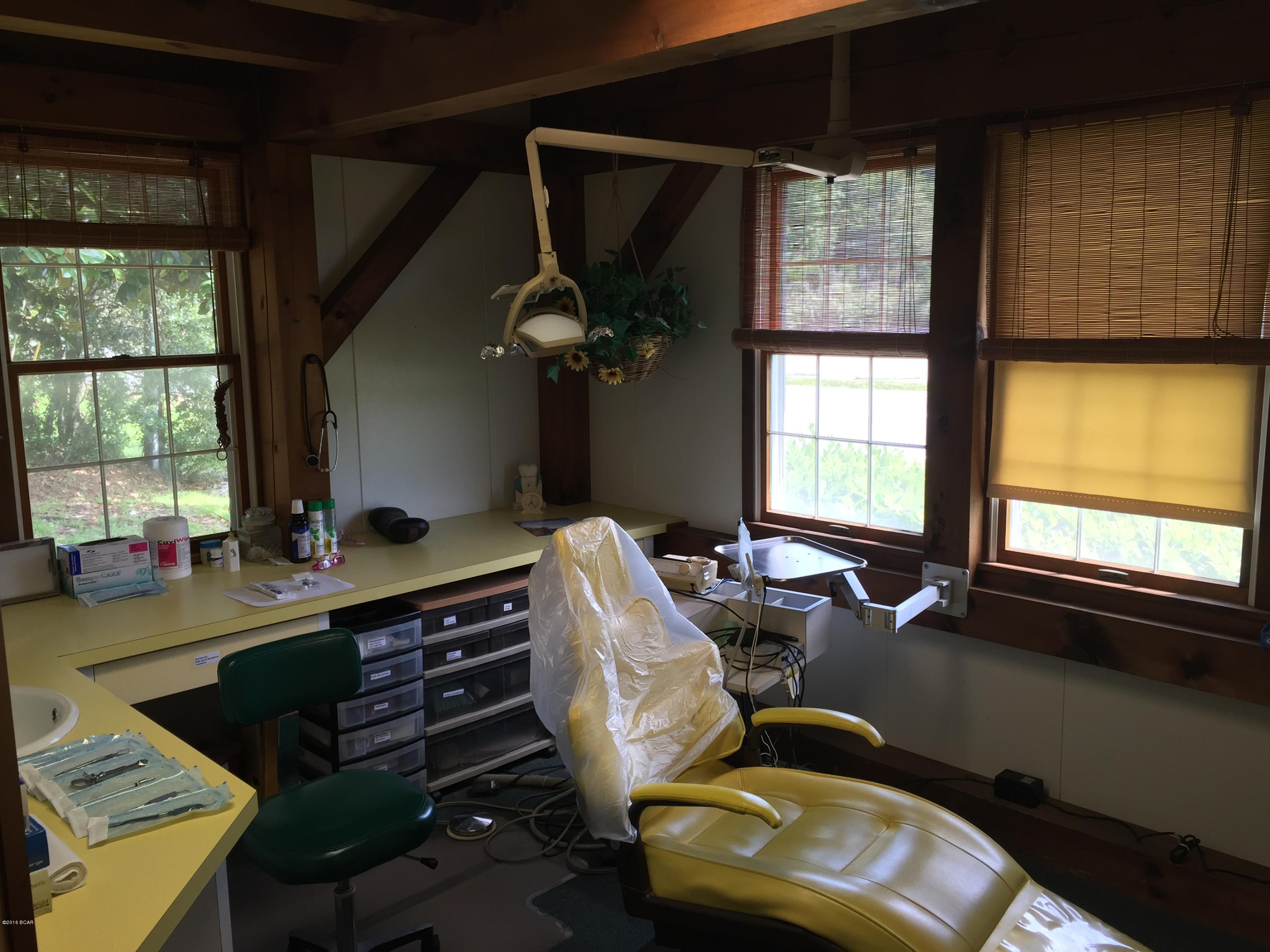 Monroeville - Commercial Sale