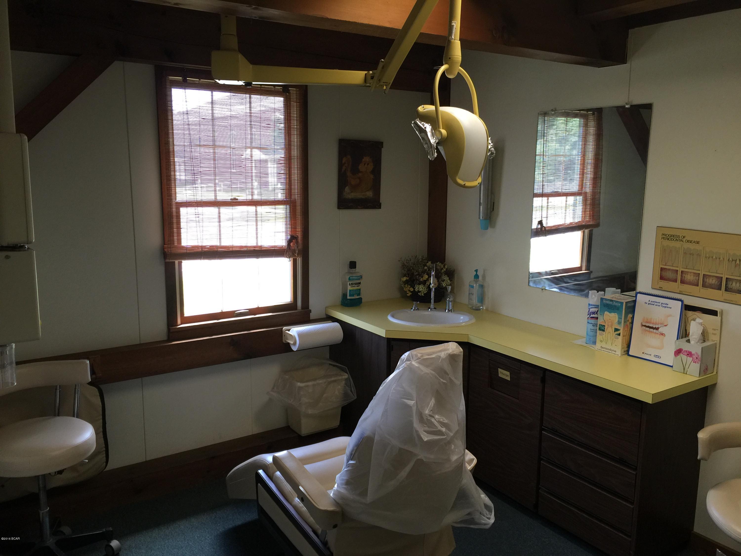 Monroeville - Commercial Sale