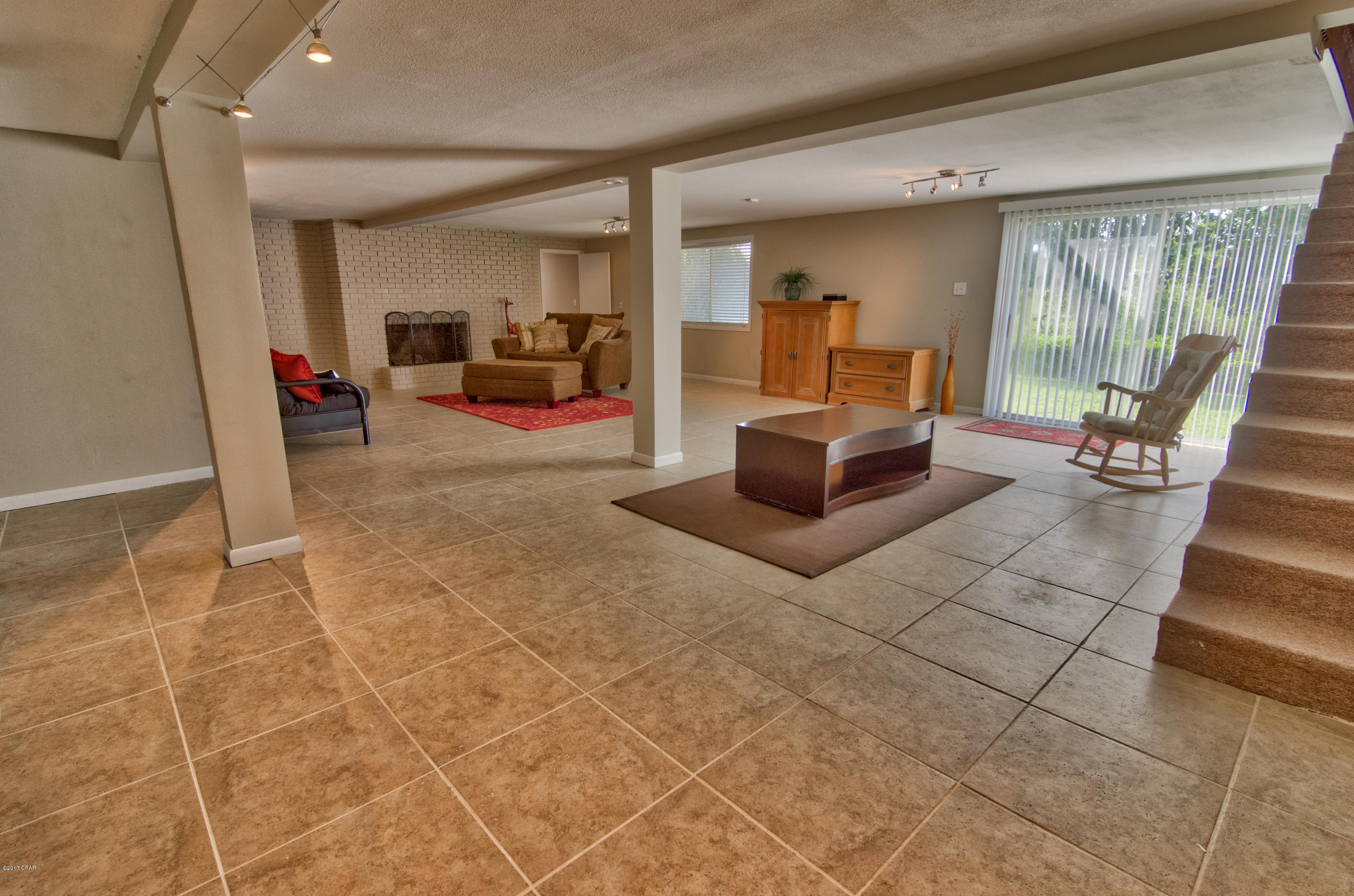 Lullwater Beach - Residential