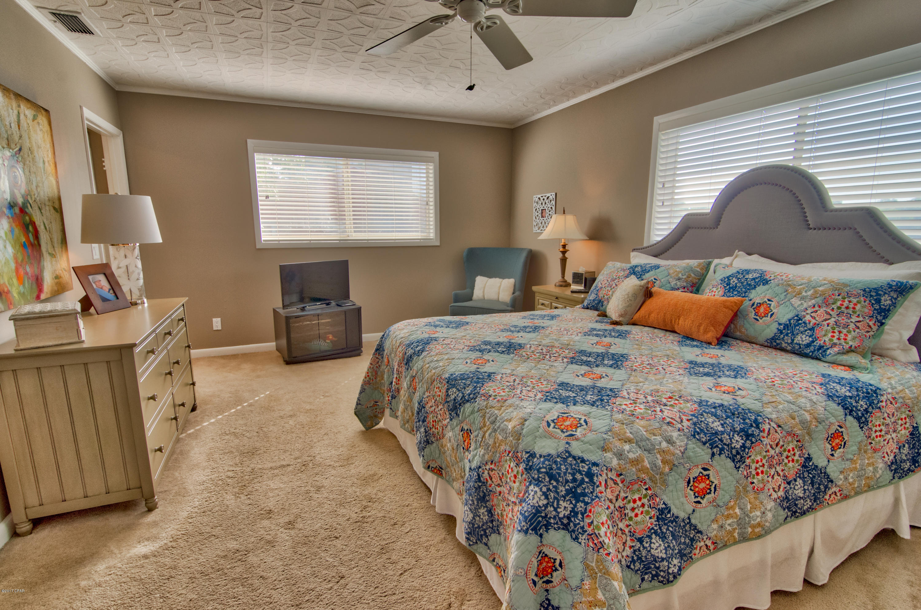 Lullwater Beach - Residential