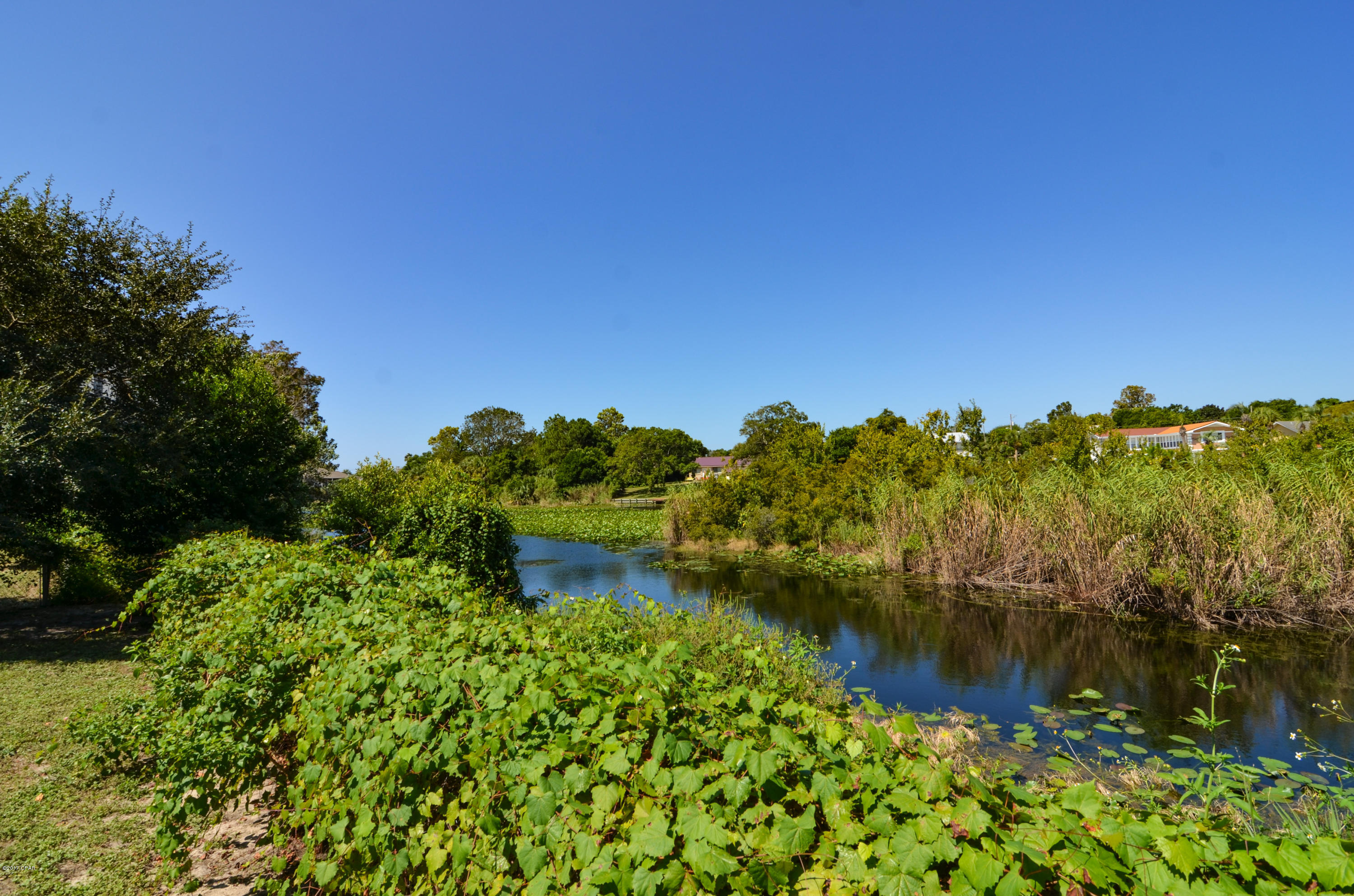 Lullwater Beach - Residential