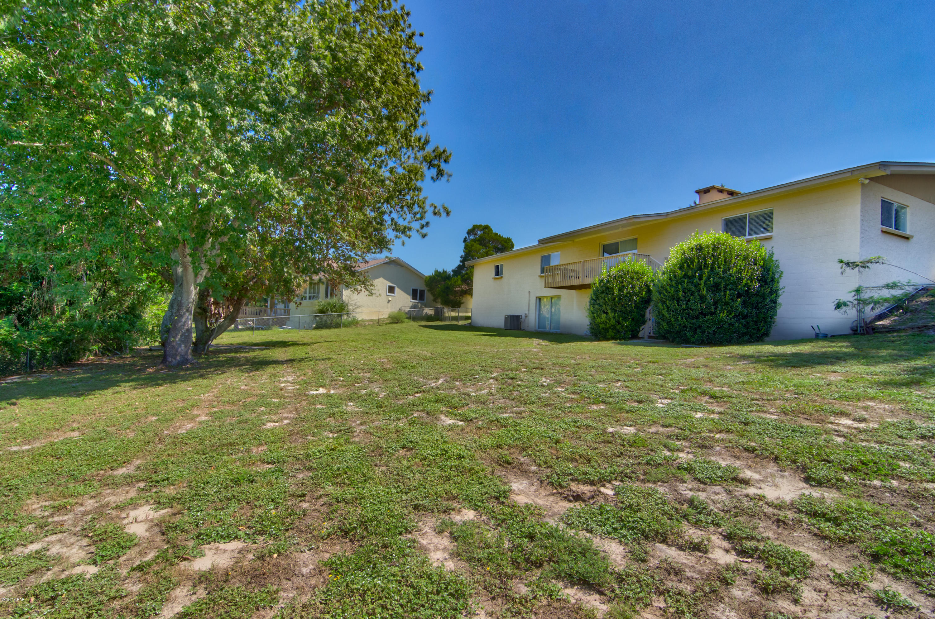 Lullwater Beach - Residential