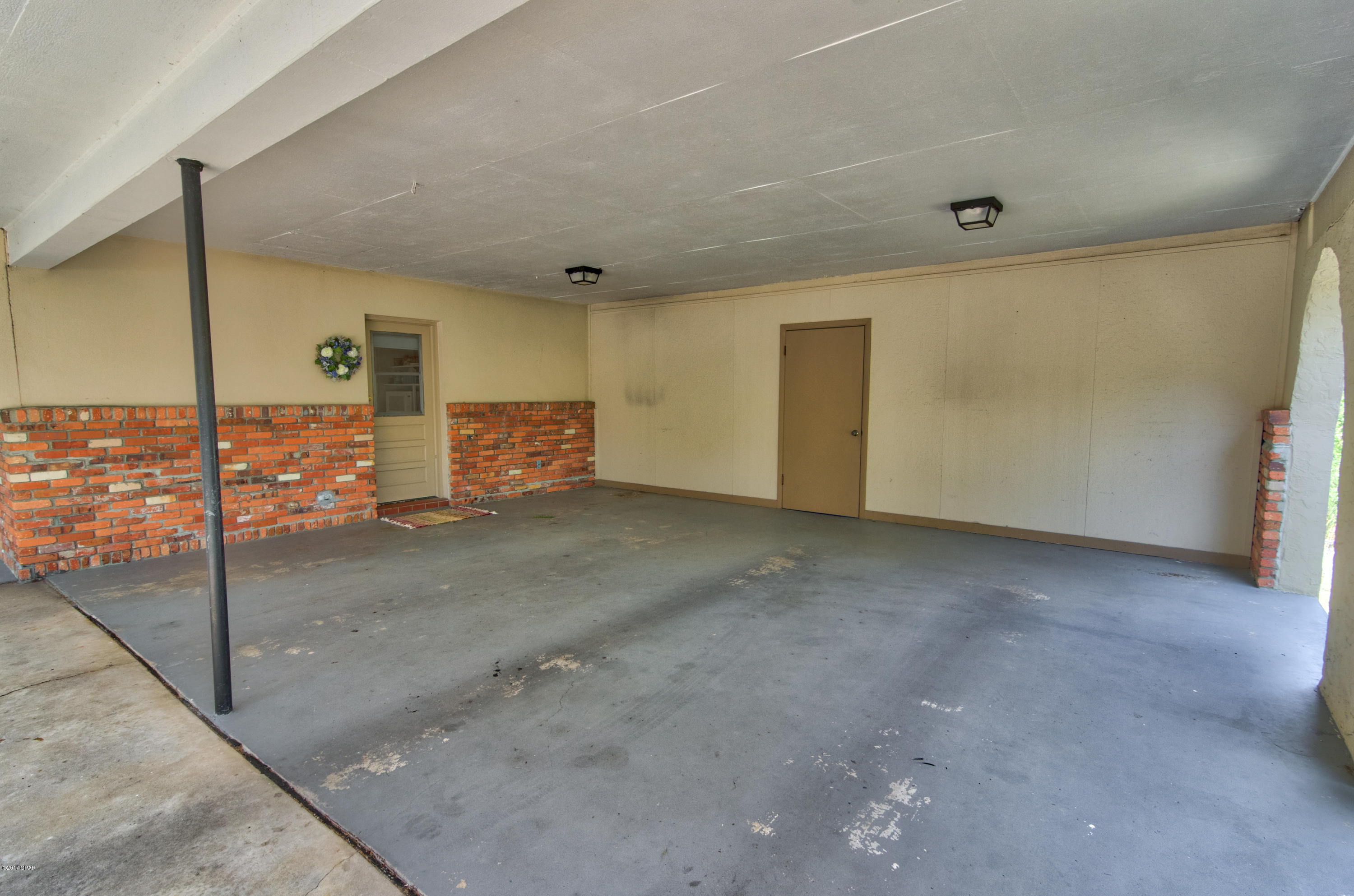 Lullwater Beach - Residential