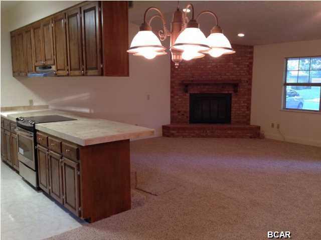 Venetian Villa 1st Add Replat - Residential