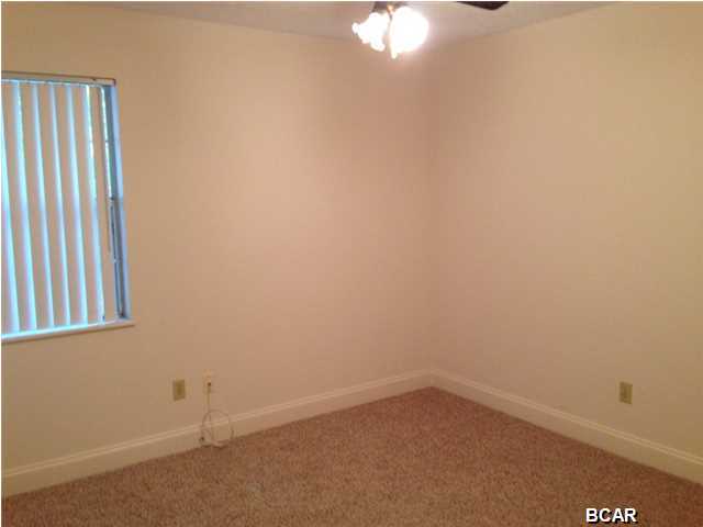 Venetian Villa 1st Add Replat - Residential