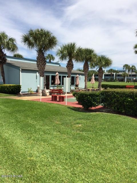 Sunnyside Beach & Tennis Condo - Residential