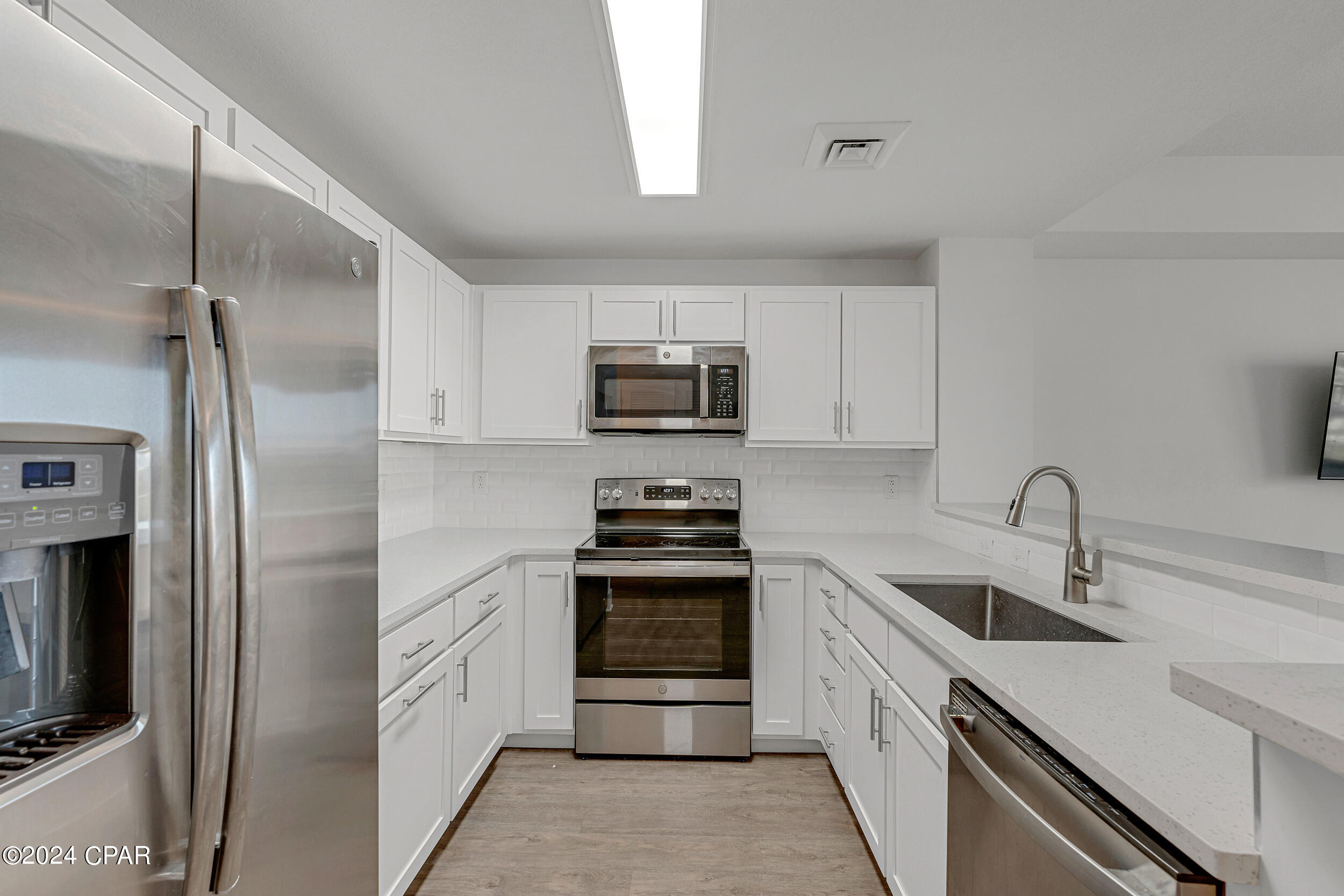 Calypso Towers III - Residential