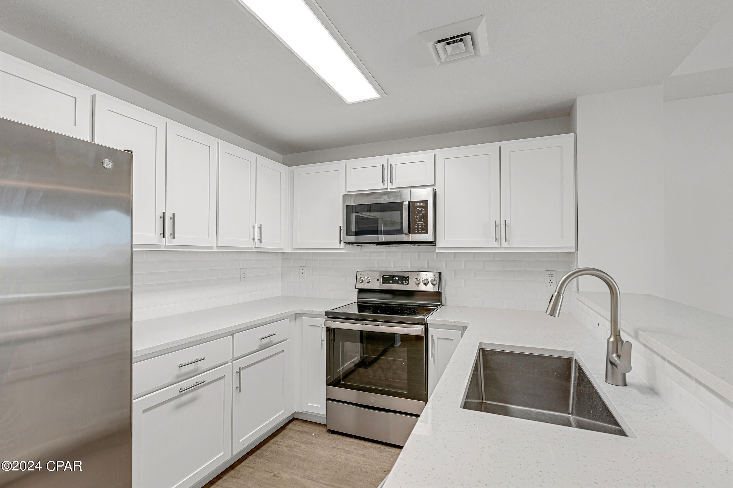 Calypso Towers III - Residential