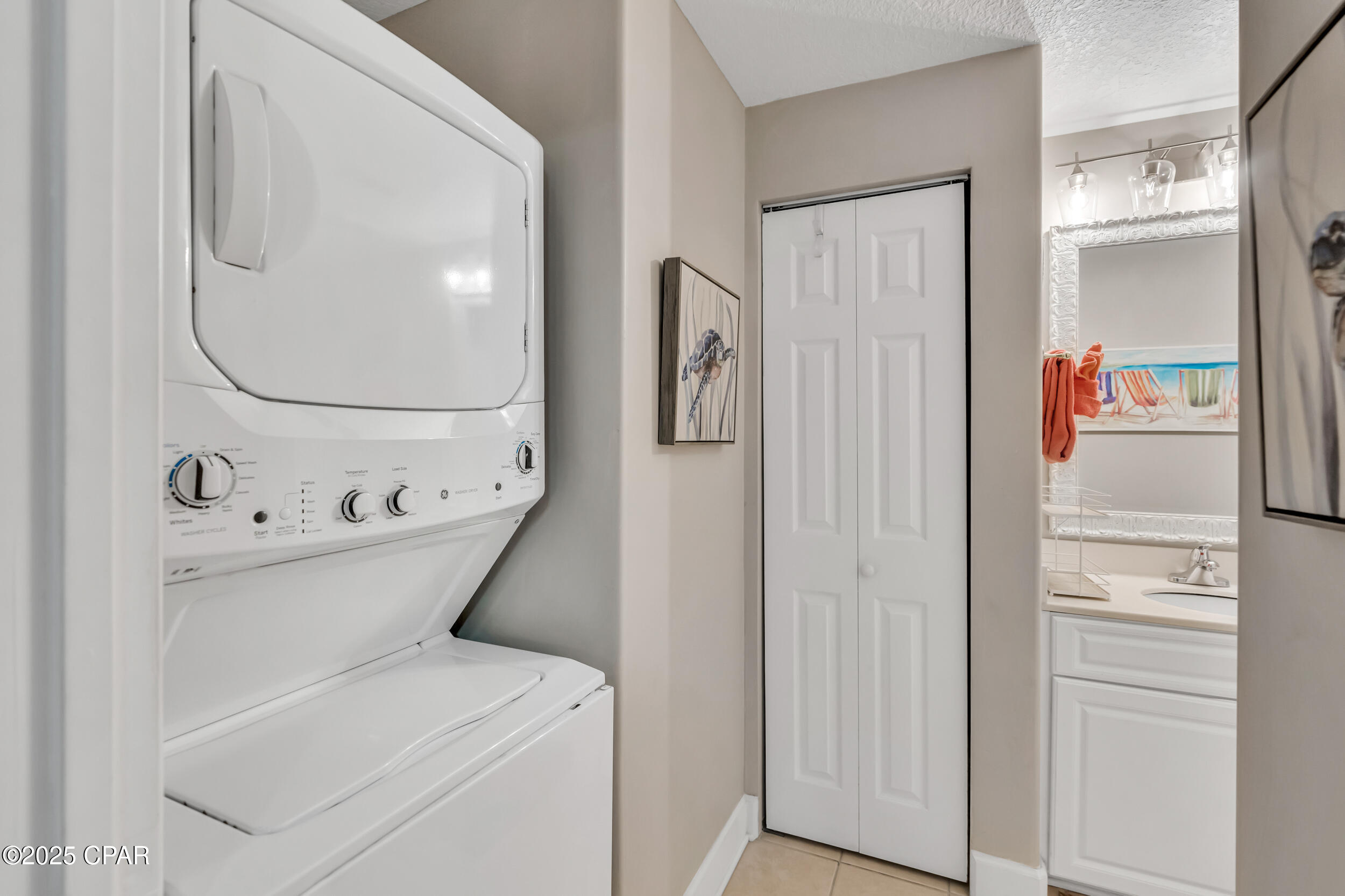 Ocean Ritz - Residential