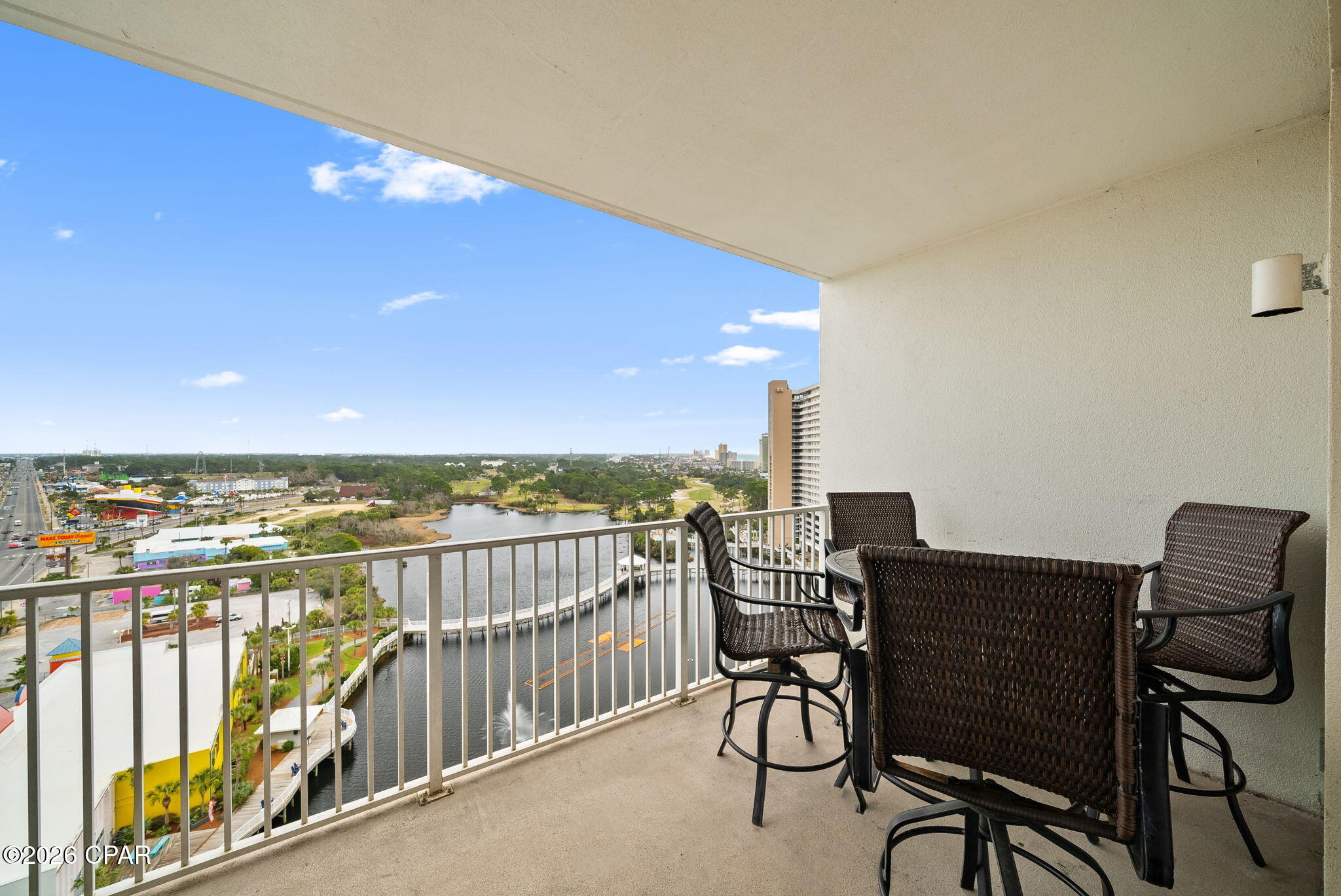 Laketown Wharf - Residential