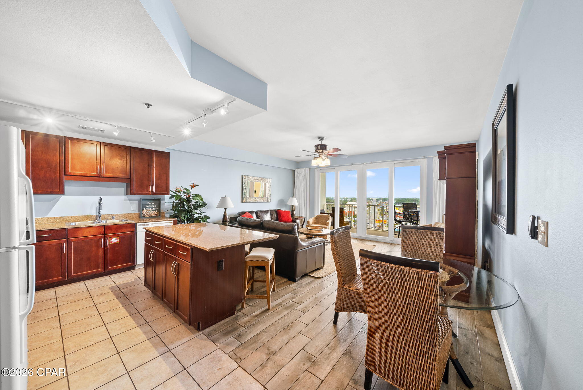 Laketown Wharf - Residential