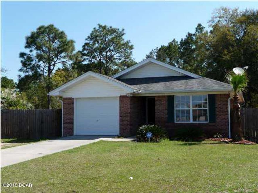 This 3 bedroom, 2 bath home features fireplace, fenced yard, one car garage. Family friendly subdivision with sidewalks and street lights. Close to Tyndall Air Force Base. Pets ok with $250.00 refundable deposit. Available for move in December 28, 2015.

Zoned for Callaway Elementary, Everett, Rutherford