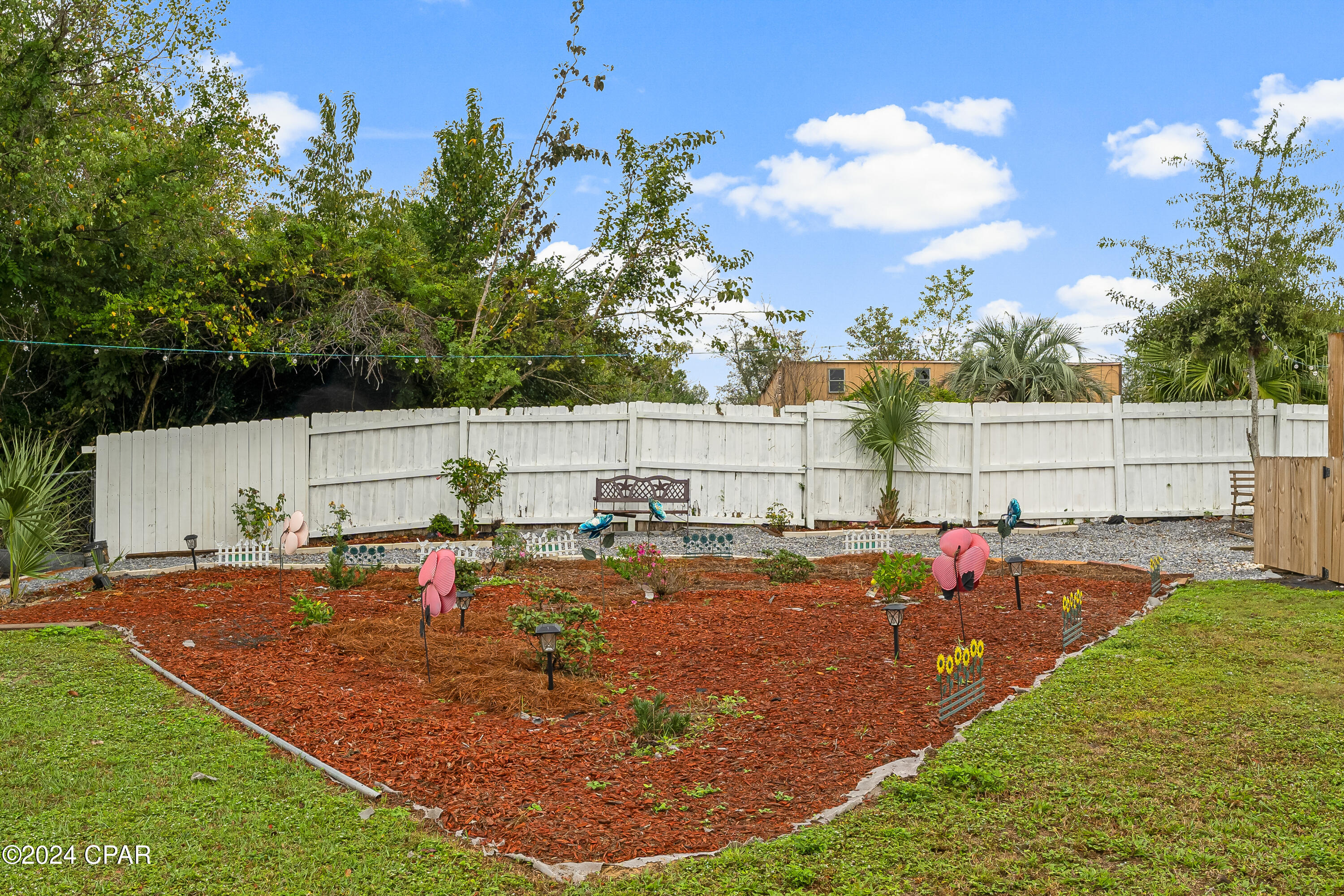 Towne & Country Lake Estates - Residential