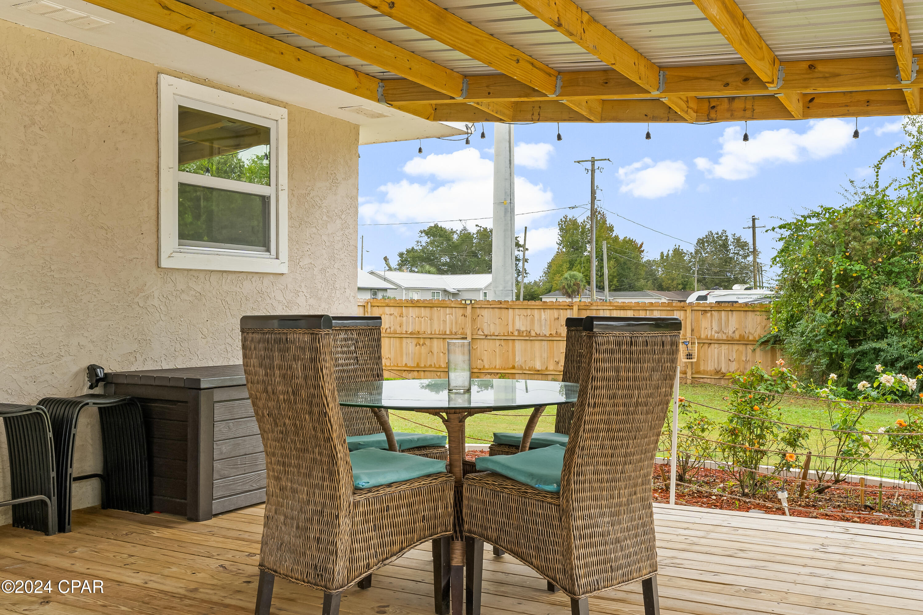 Towne & Country Lake Estates - Residential