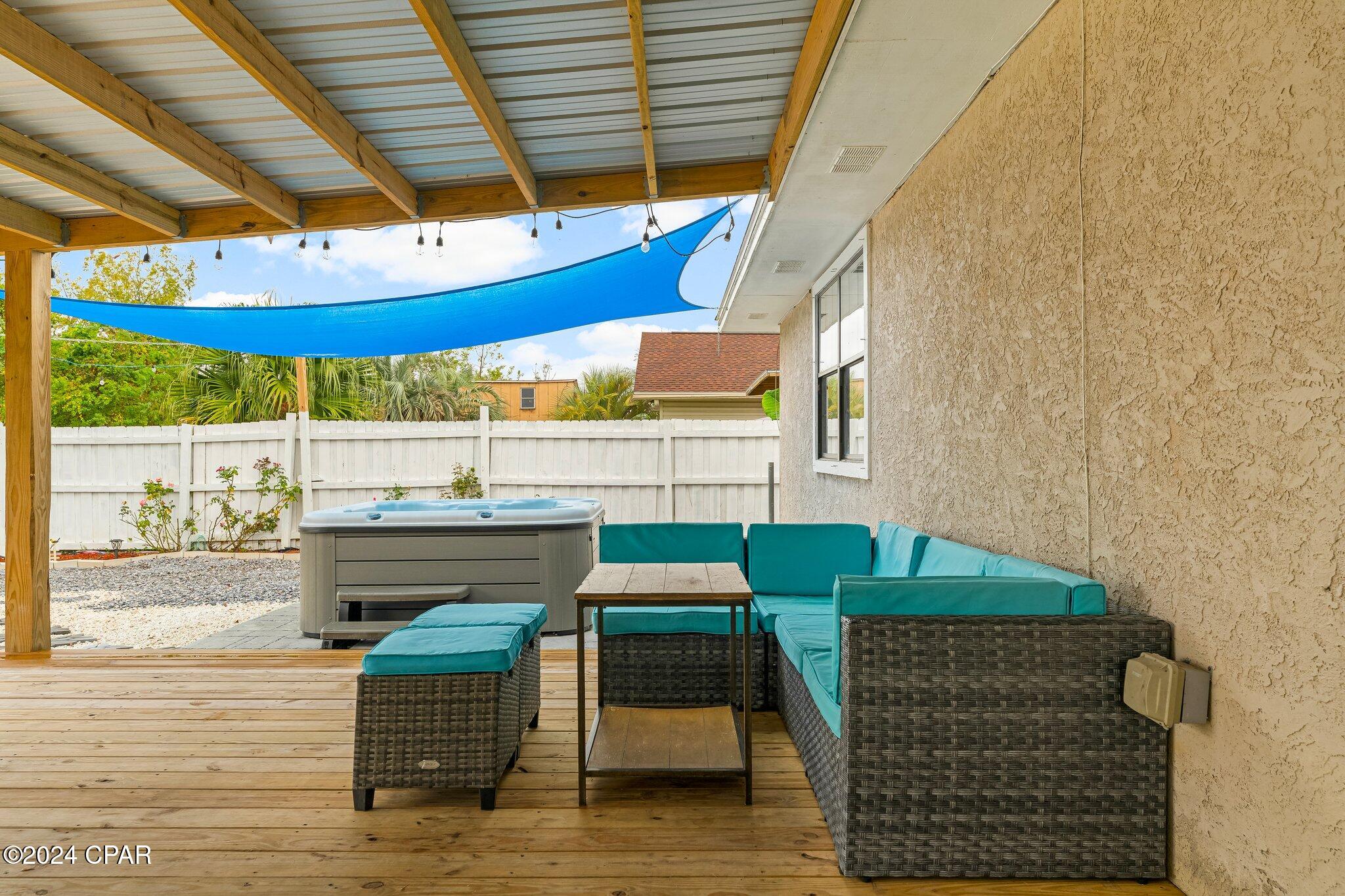 Towne & Country Lake Estates - Residential