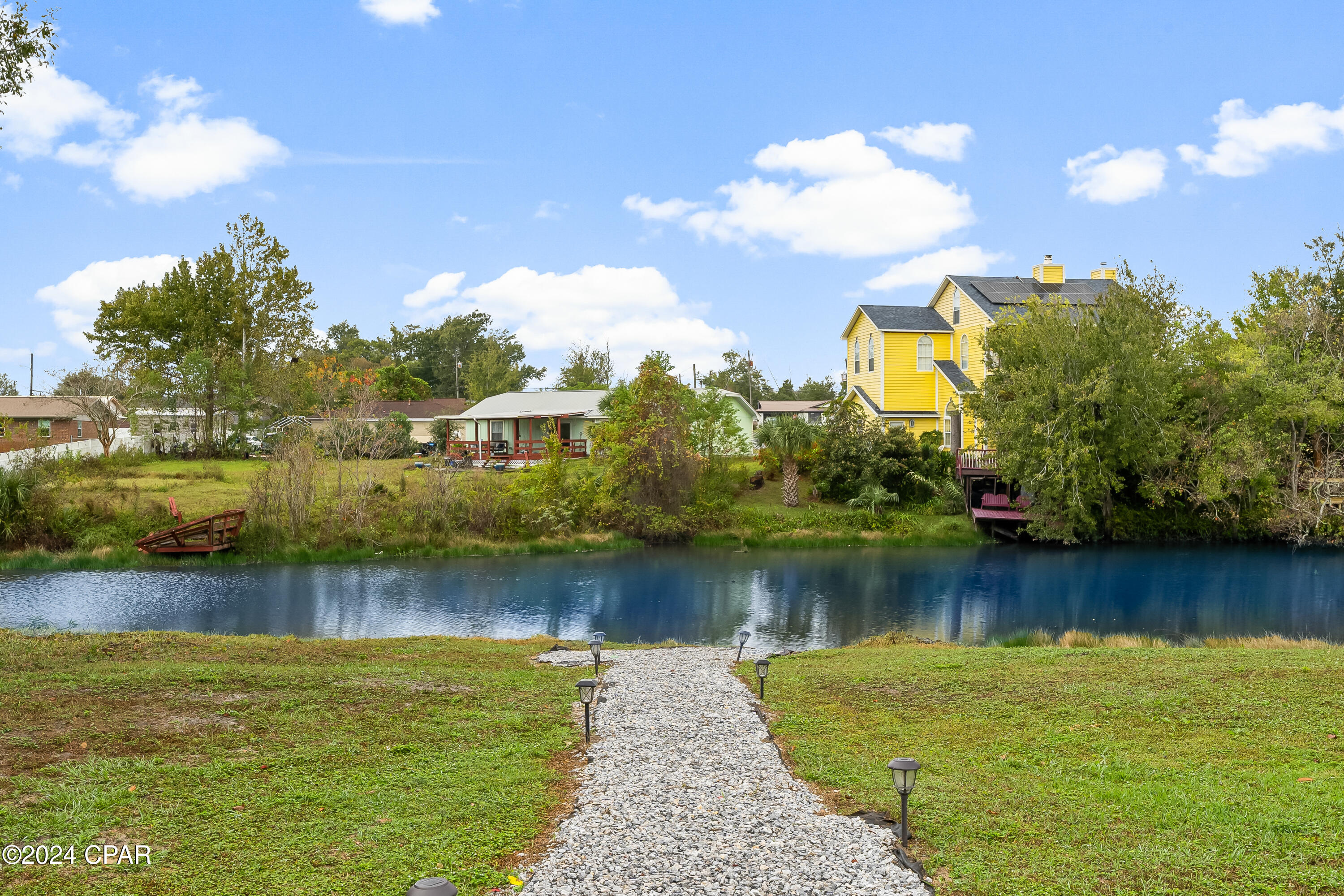 Towne & Country Lake Estates - Residential